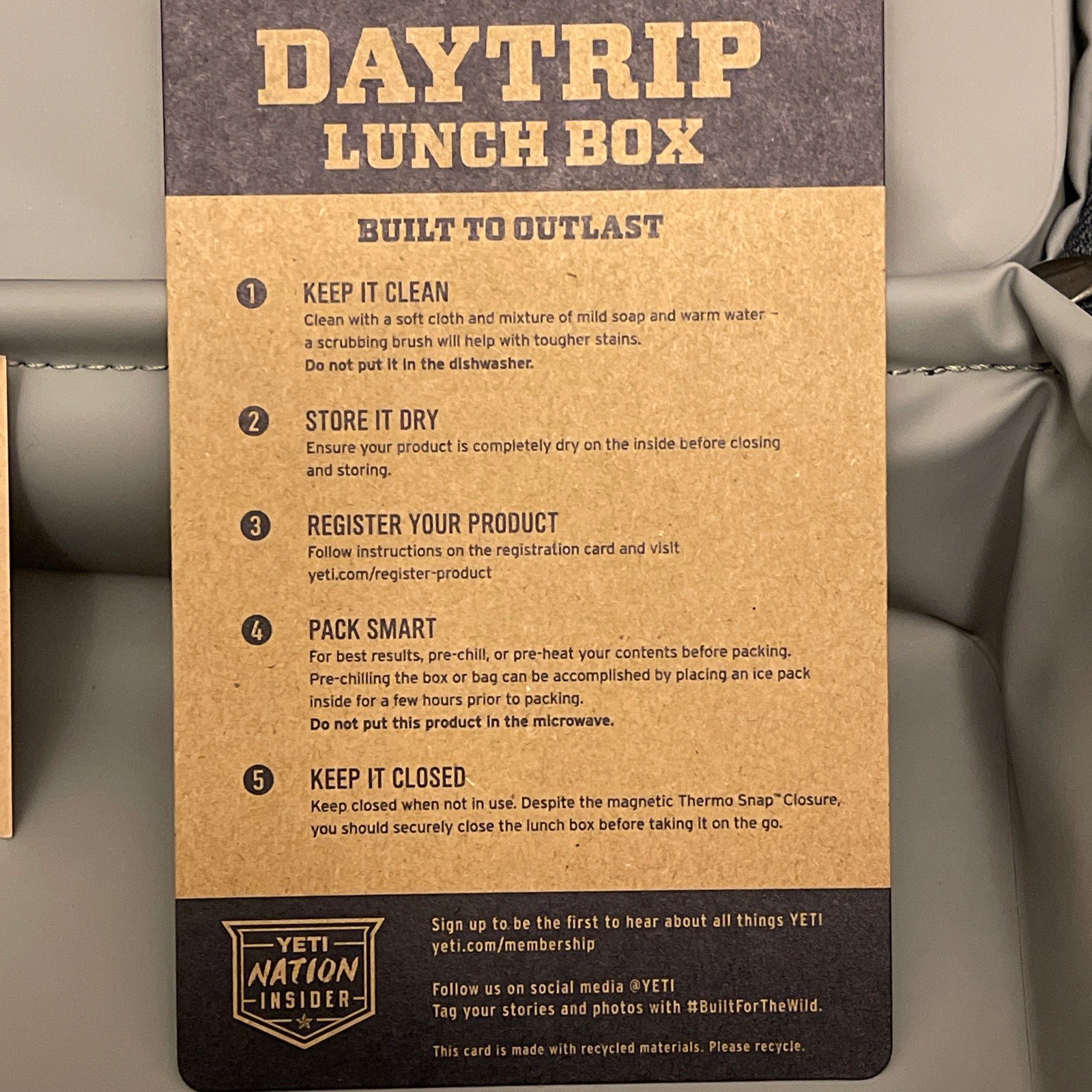 Yeti Daytrip Lunch Box - Navy shops