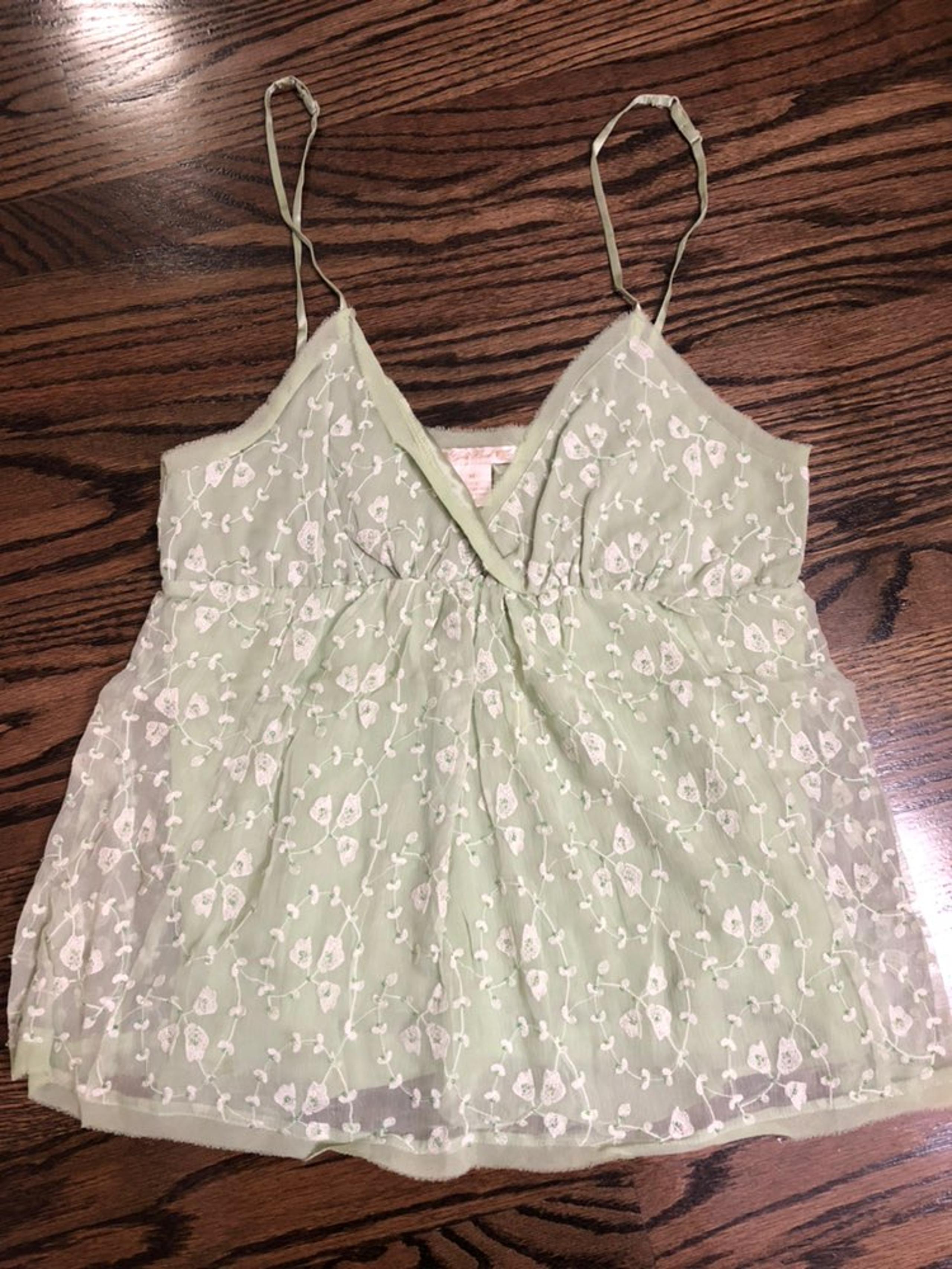Medium NWT Gold Hawk cami/ tanks