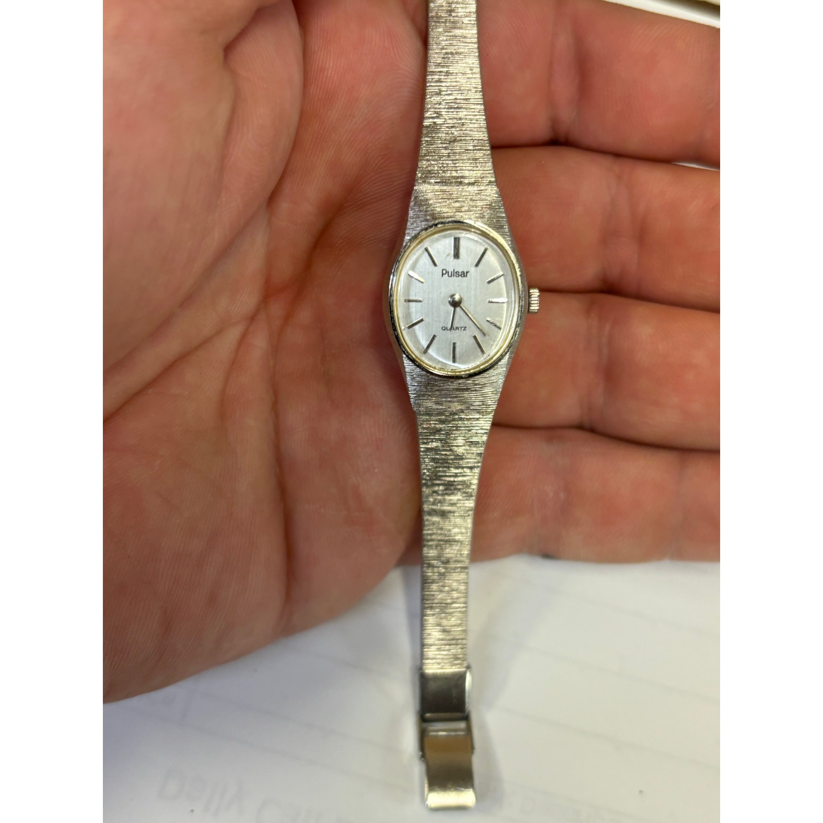 Vintage Pulsar Y480-5600 Silver Tone Womens Watch!