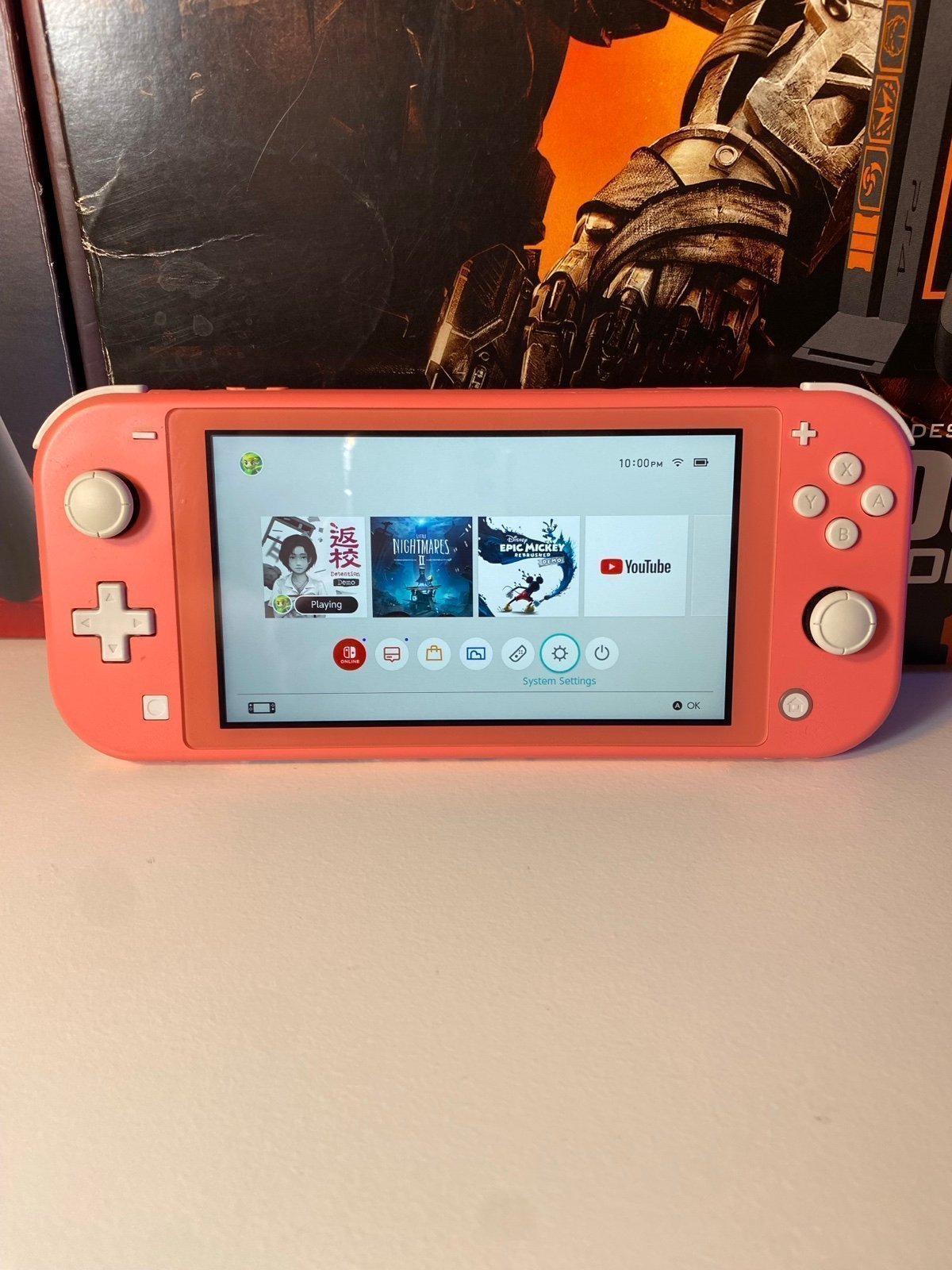 Nintendo Switch lite (Coral pink)