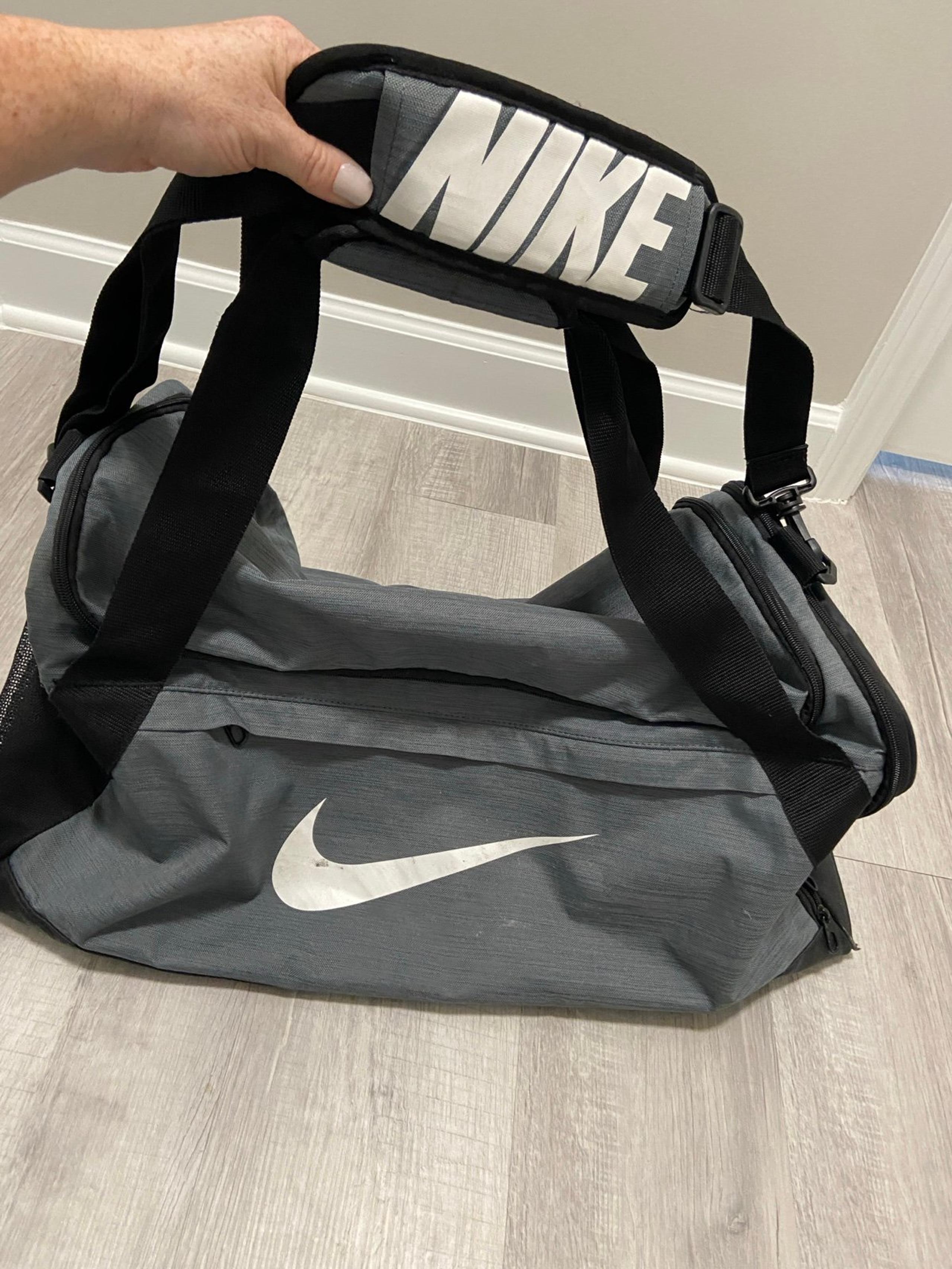Nike Large Brasília grey and black duffel bag