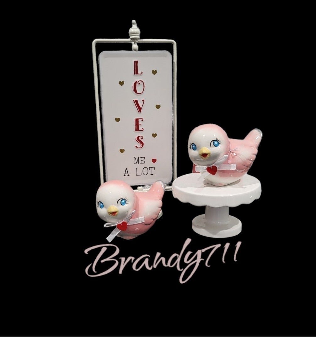 2023 Ceramic Valentines Target Spritz Love Birds