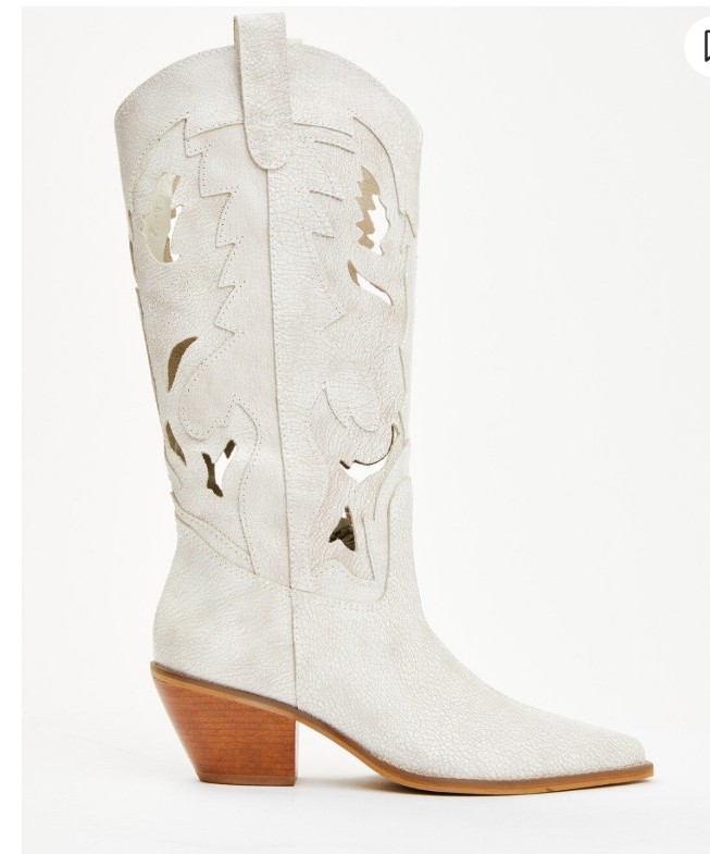 Matisse Women’s Alice Cut Out Boots NEW size 6