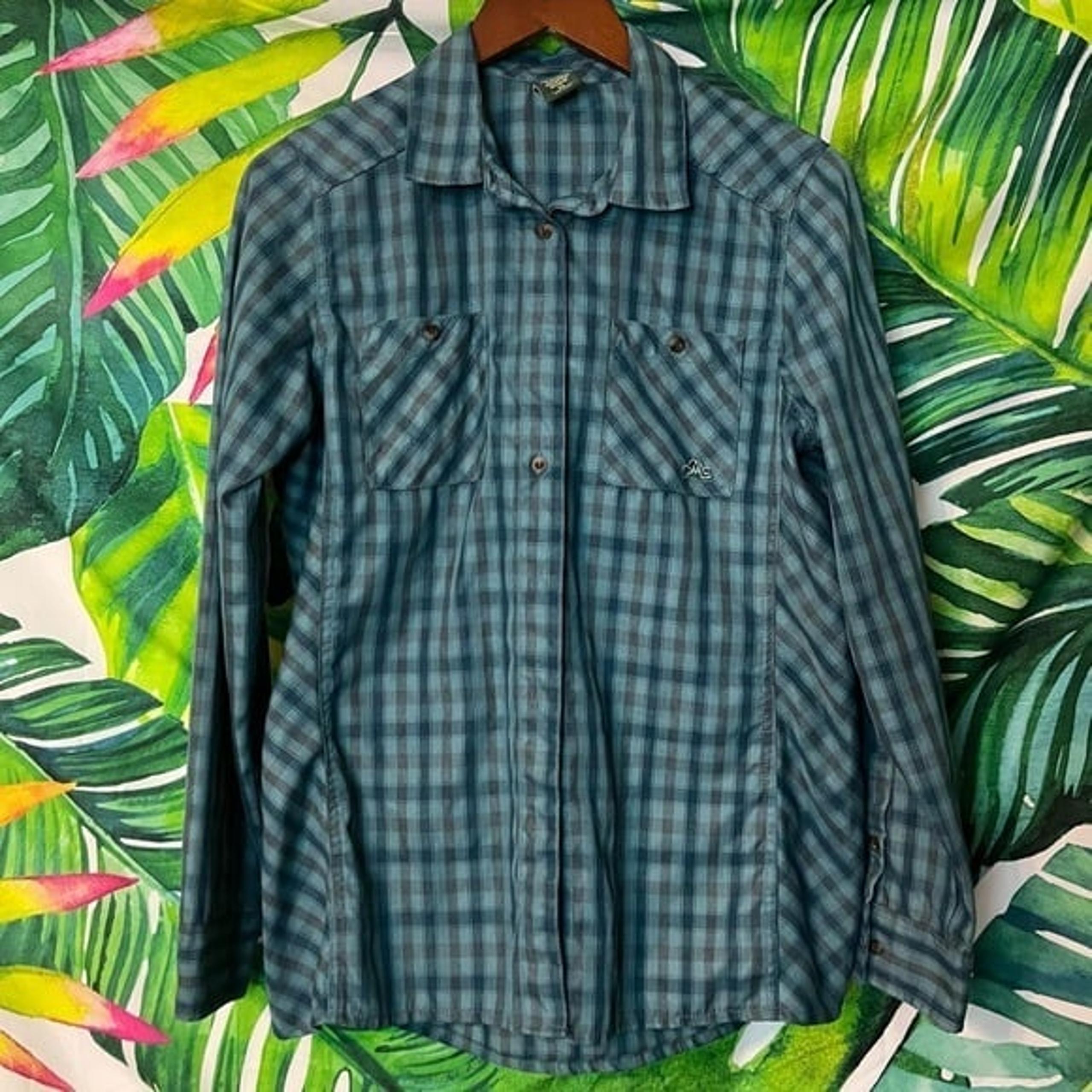 Eastern Mountain Sports Medium Blue Green Button Down Casual Outdoor Camp Shirt