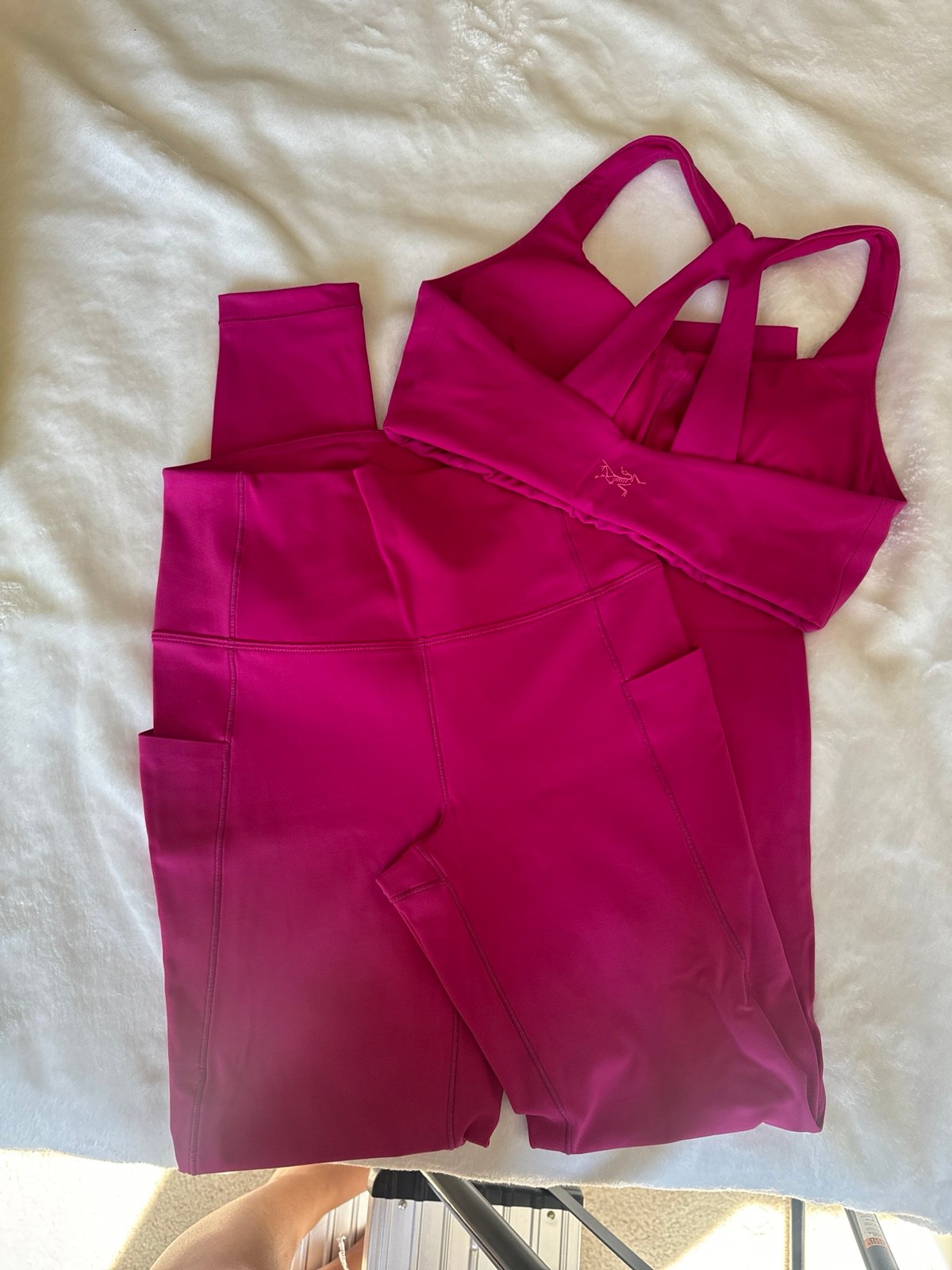 NWOT Arcteryx Leggings & Sports Bra