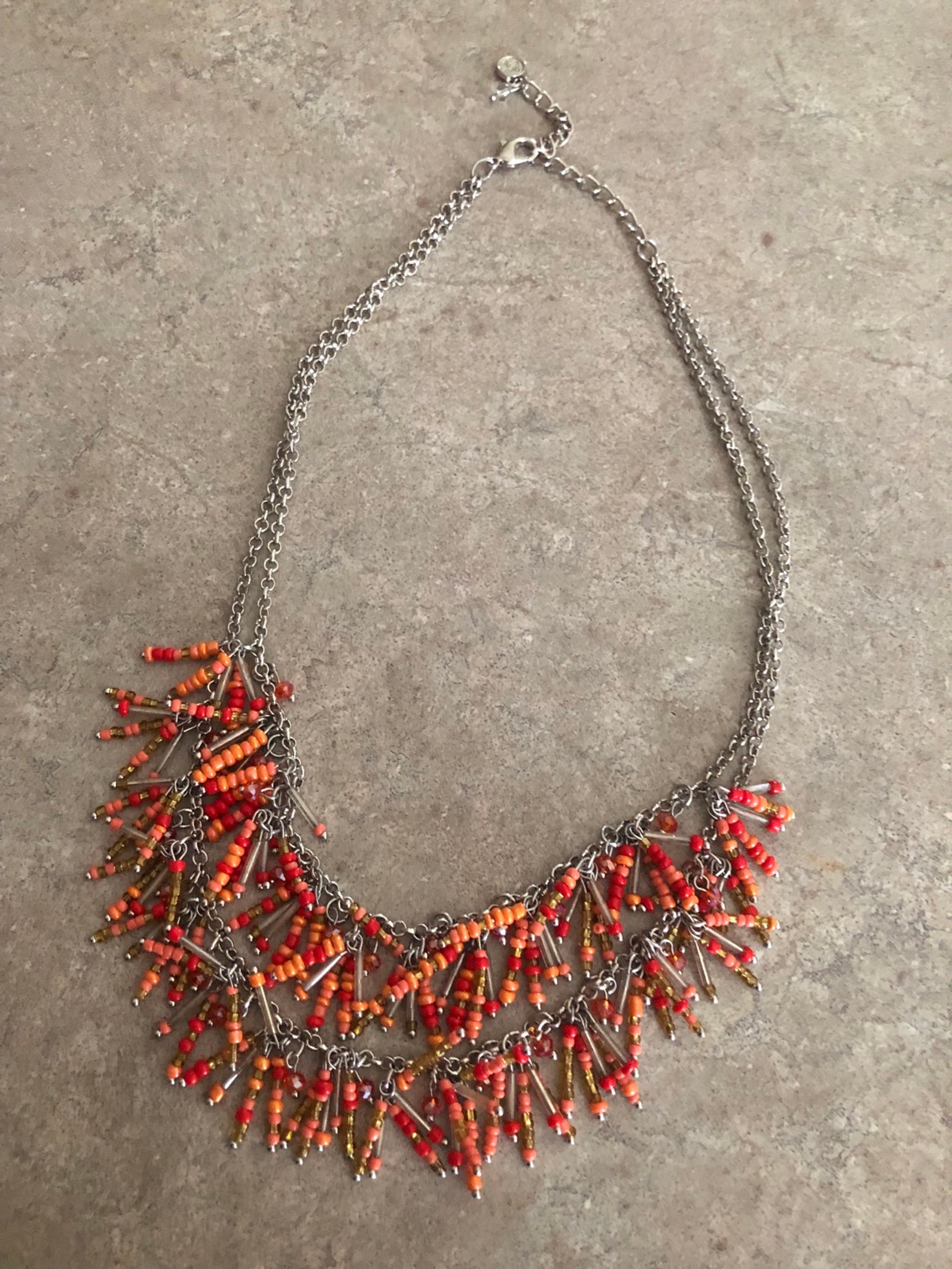 Simply Vera Wang Dual Strand Necklace EUC!