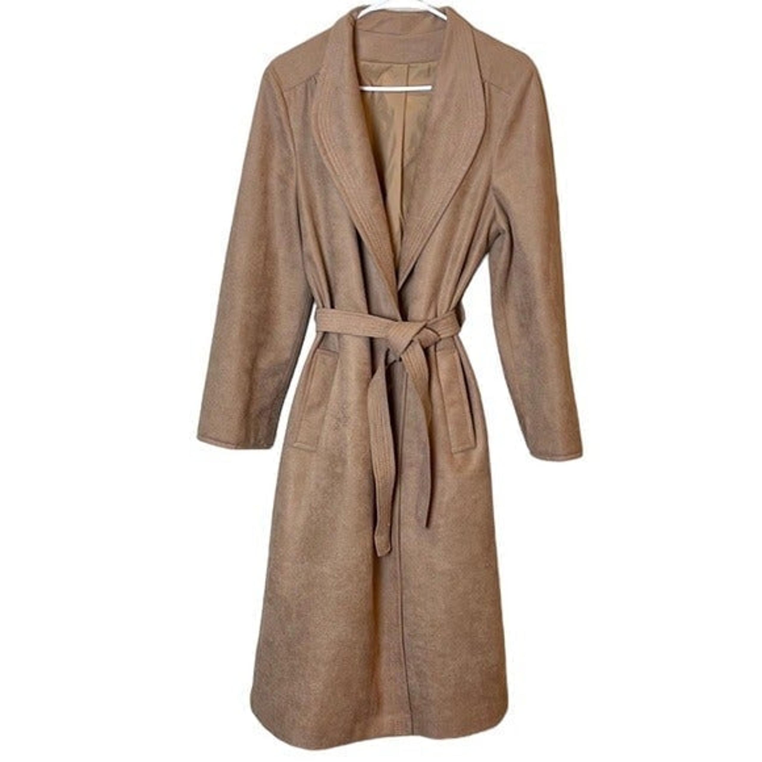 Vintage Forecaster of Boston Trench Coat. Tan. Size 13/14