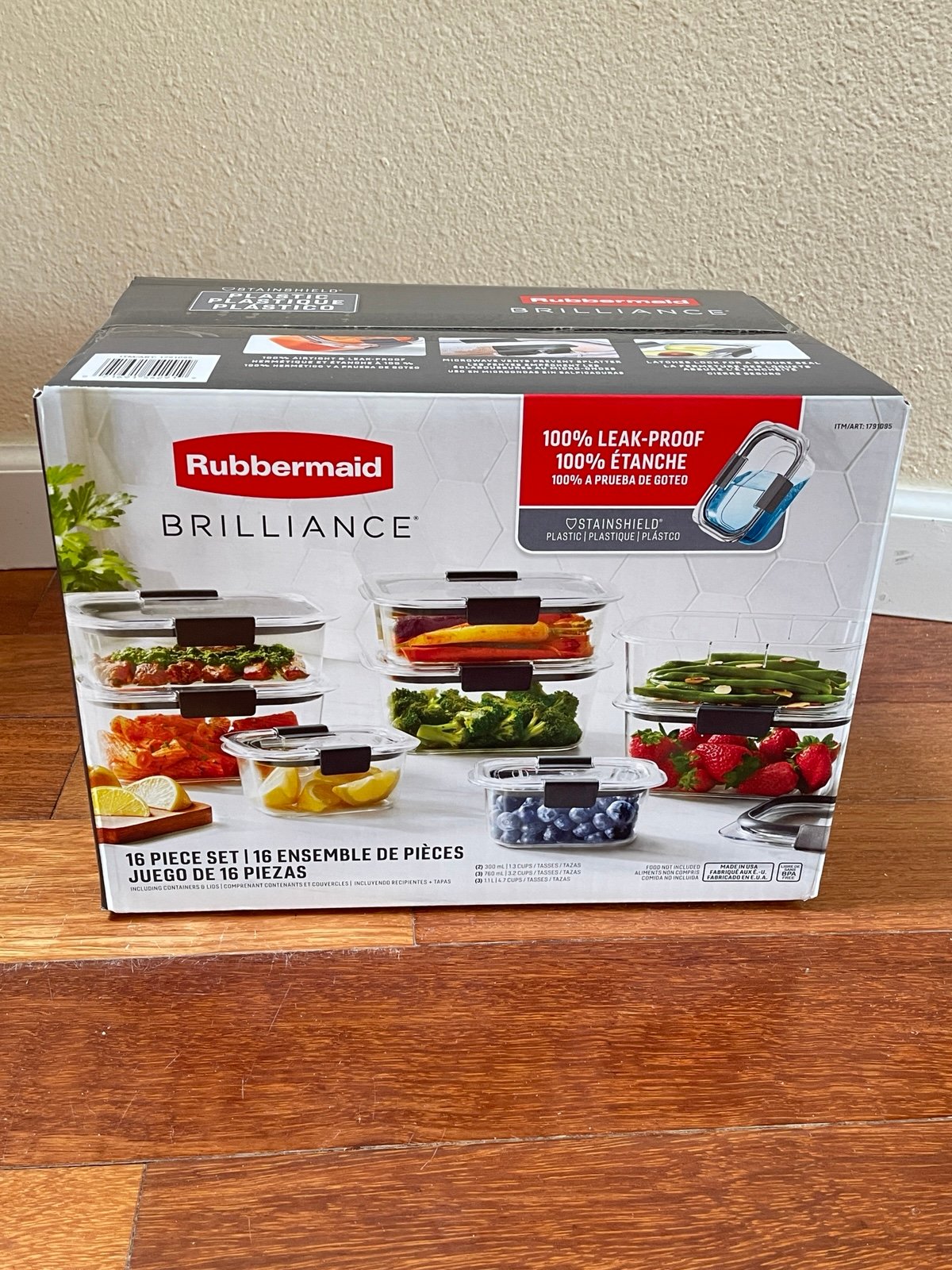 Rubbermaid Brilliance Plastic Food Storage Containers, 16 Piece Set