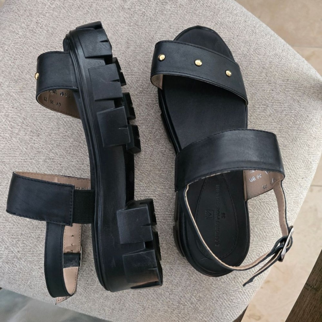 Sandro Moscoloni New Black Women's Sandals Sz 38 7.5 US