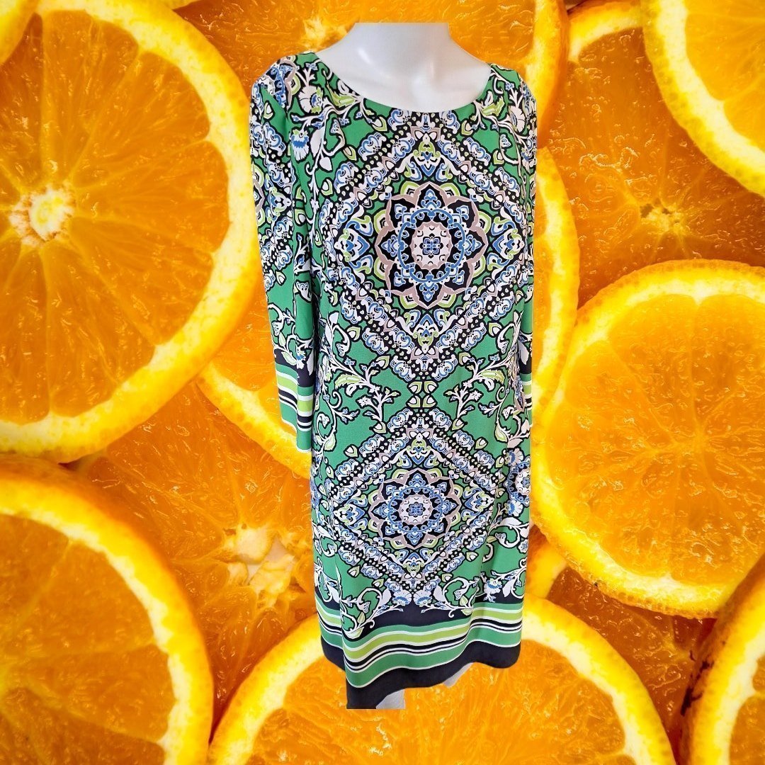 Jessica Howard Long Sleeve V Neck Green Design Midi Dress Size 10