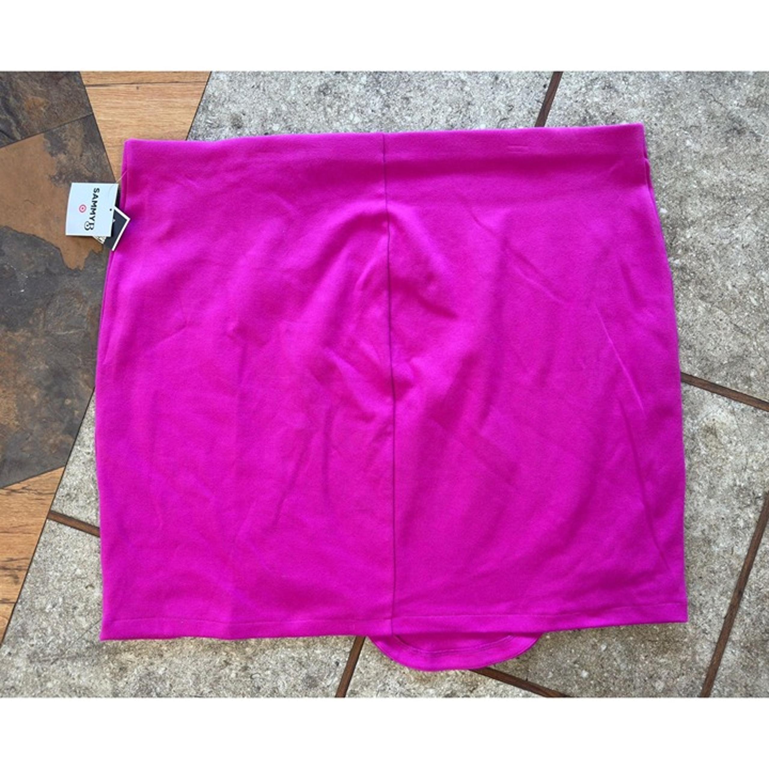 Target Black Month History Sammy B. Hot Pink Women's Mini Skirt Size 3X