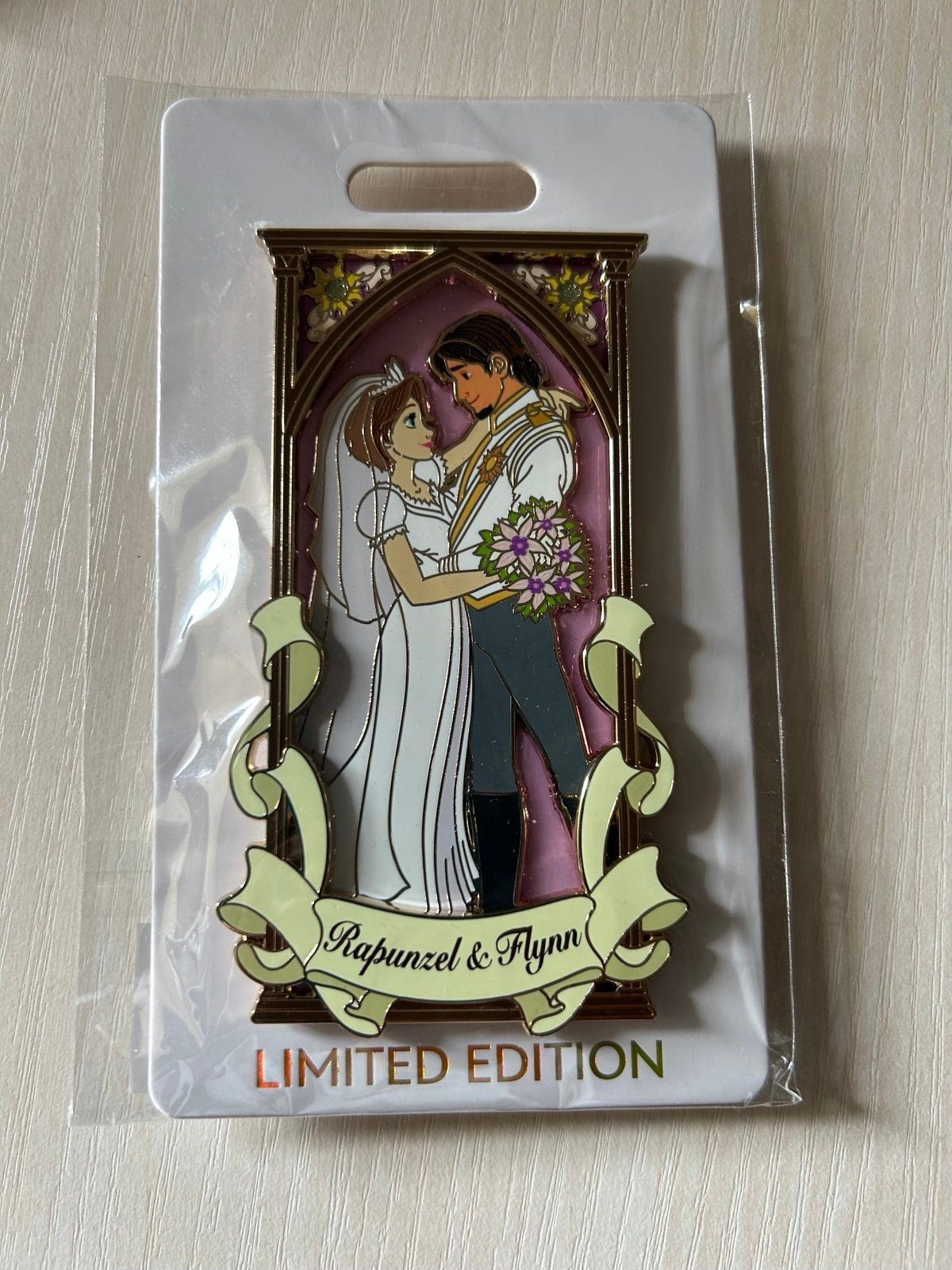 Disney MOG WDI Tangled Rapunzel & Flynn Stained Glass Wedding LE300 Pin