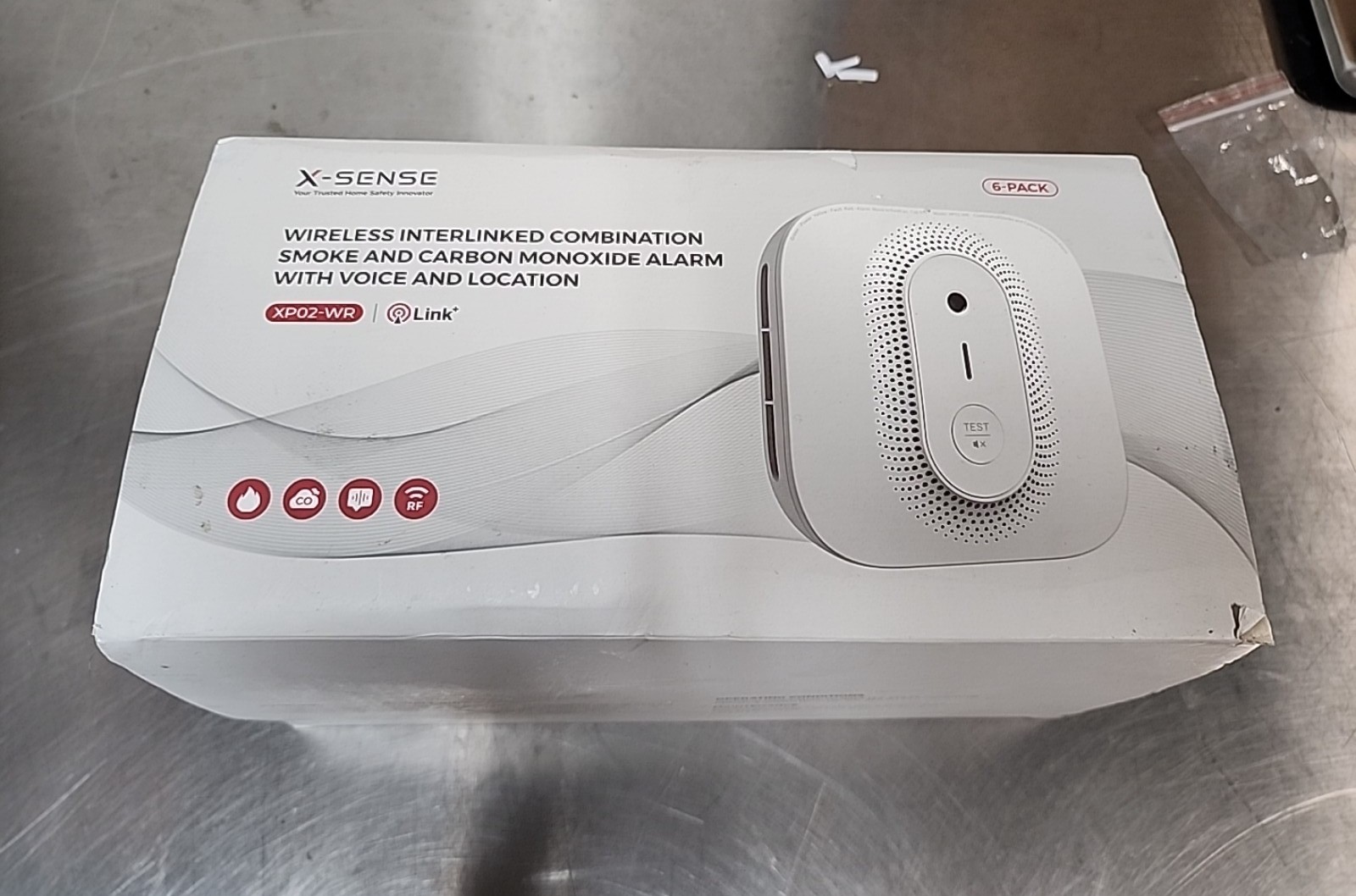 X-Sense XP02-WR White Wireless Smoke Alarm With Voice And Location Pack Of 6