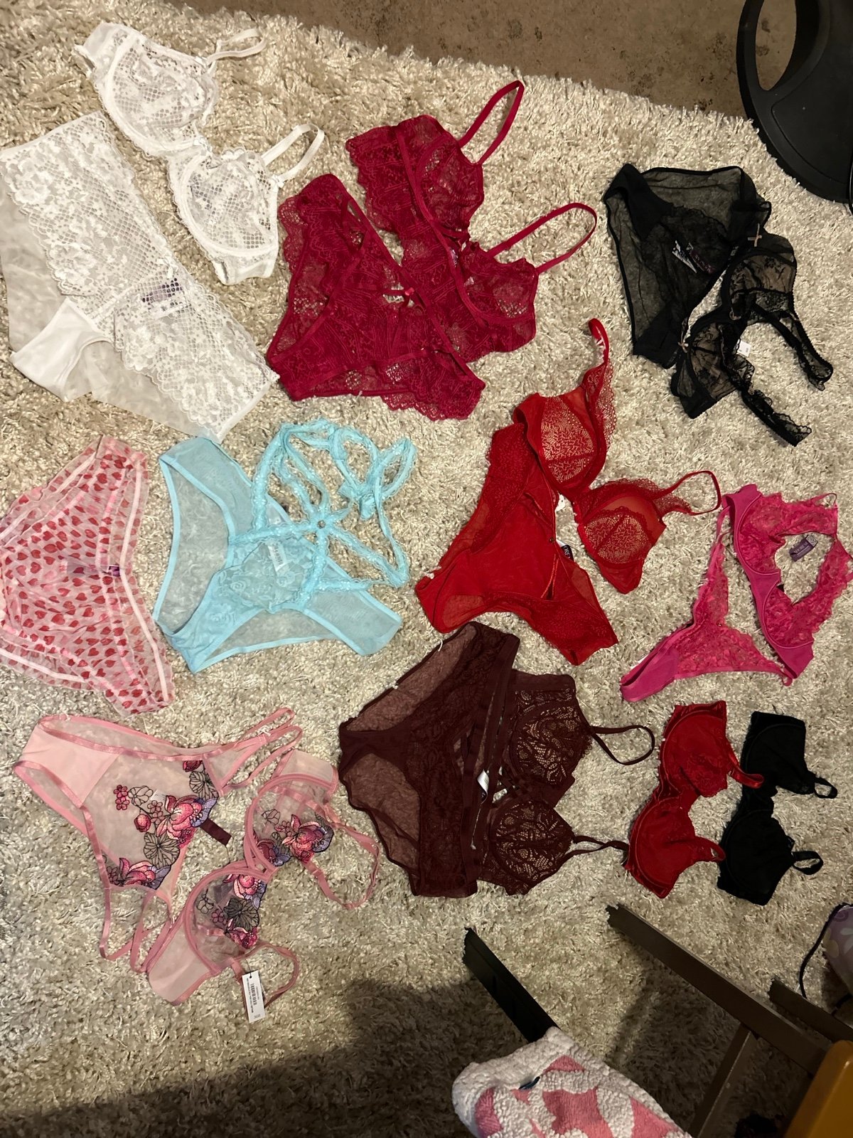 Bras and matching panties a few single pairs of panties all size LARGE