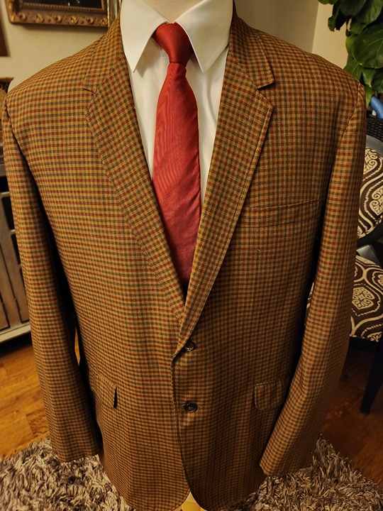 Vintage 60's Towncraft Checkered Summer Suit Sz 44R.