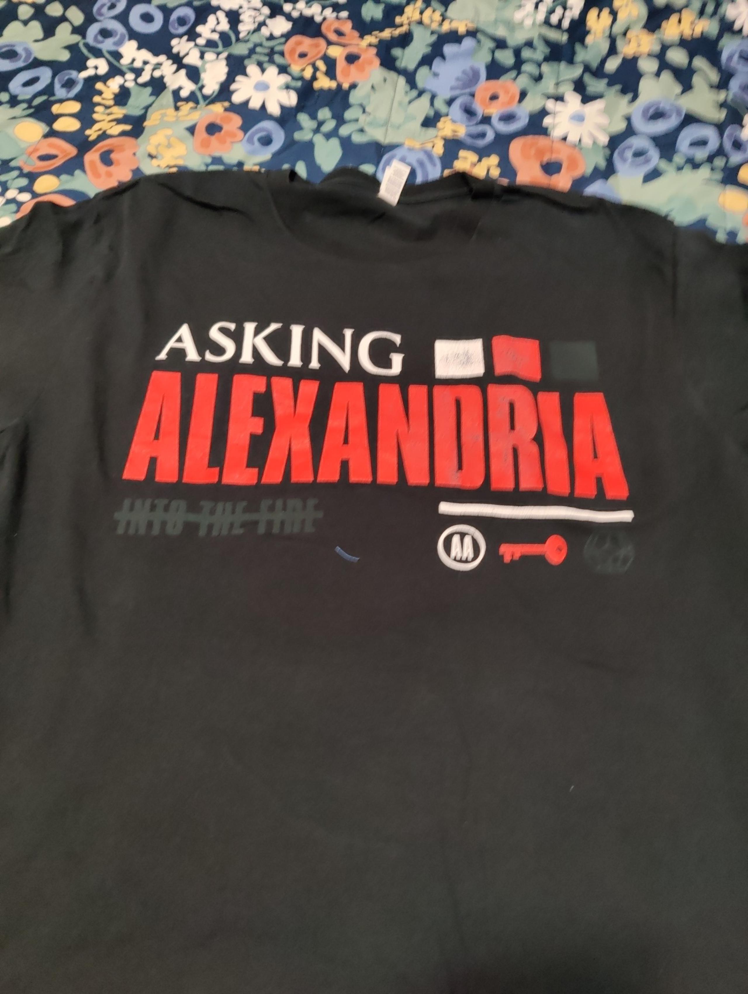 Asking Alexandria T-shirt size XL