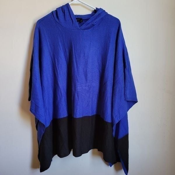 Nwt blue black open poncho cap shawl wrap Pullover hoodie