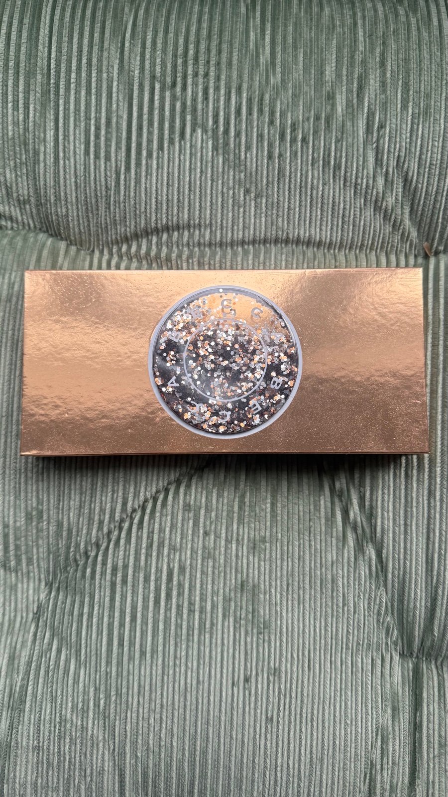 BECCA Pop Goes The Glow Champagne Pop Face & Eye Palette Limited Edition