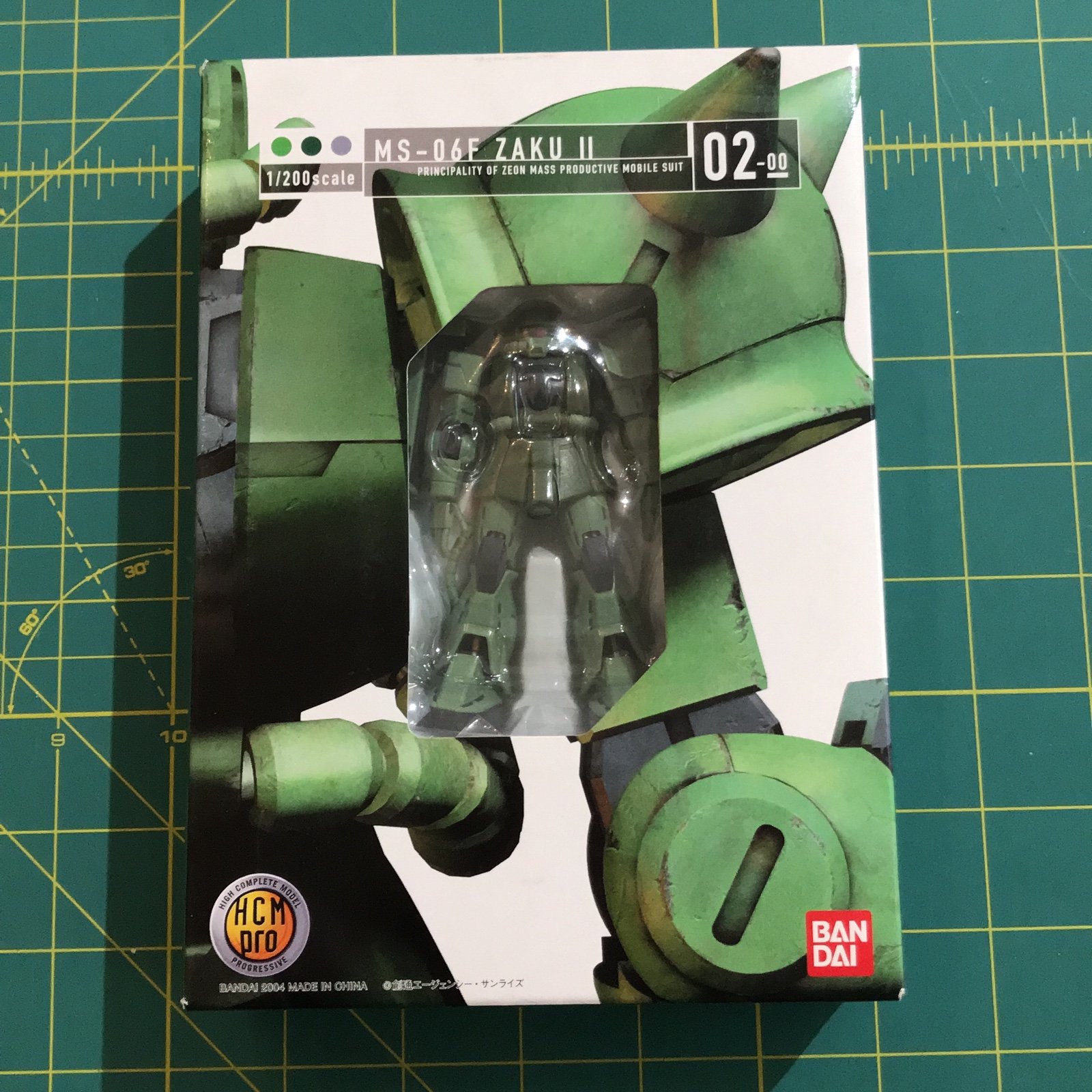 HCM Pro 1/200 scale Gundam MS-06F Zaku II