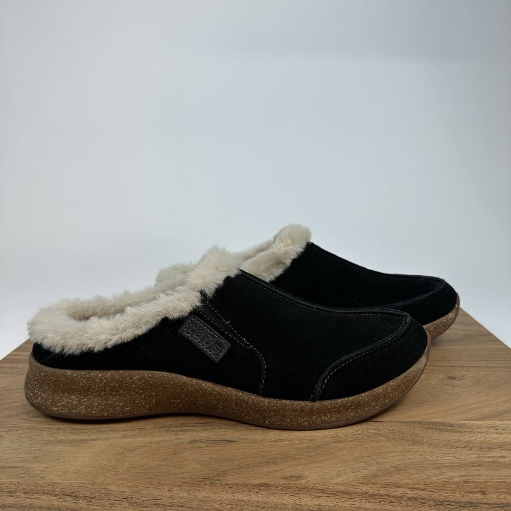 New Womens Taos Future Black Suede Fur Lined Comfort Mules Clogs Shoes Size 10 M