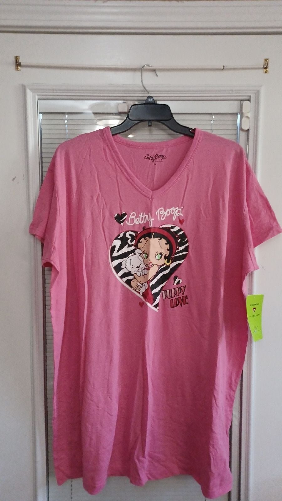 NWT BETTY BOOP PLUS SIZE 3X PINK SLEEPSHIRT