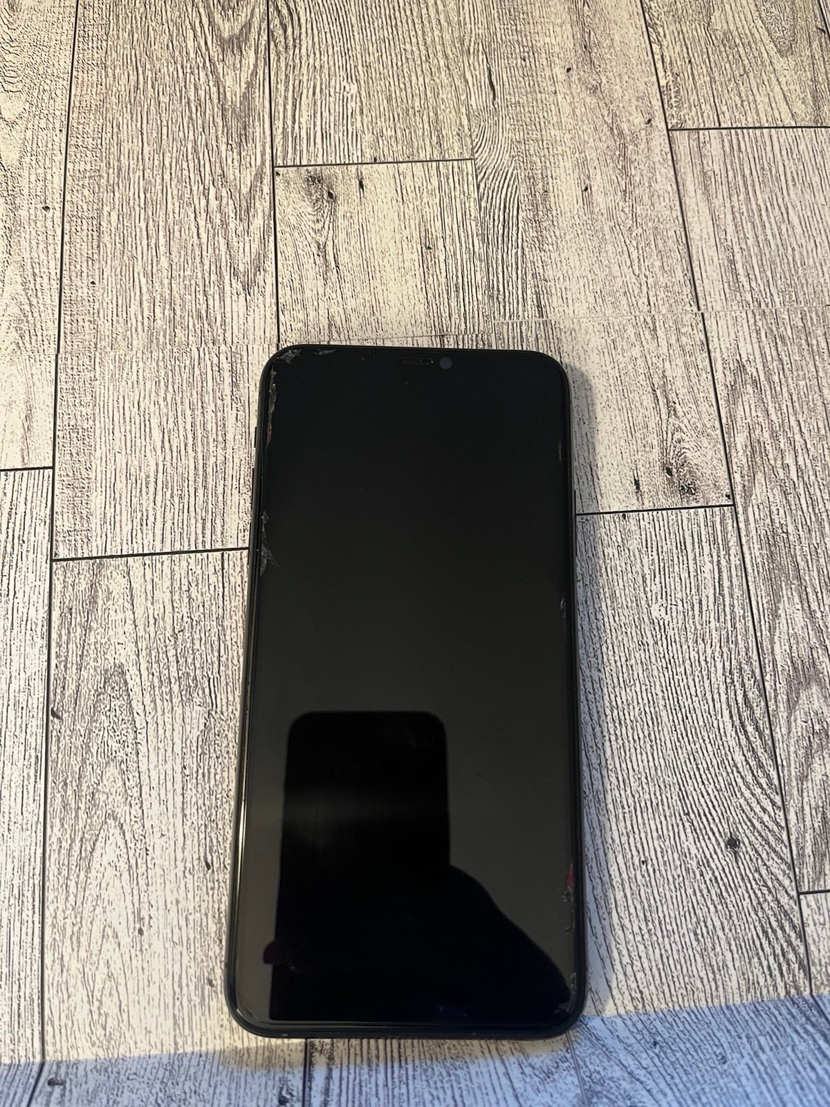 It’s believed to be an iphone 11 pro max. Exact Model is unknown