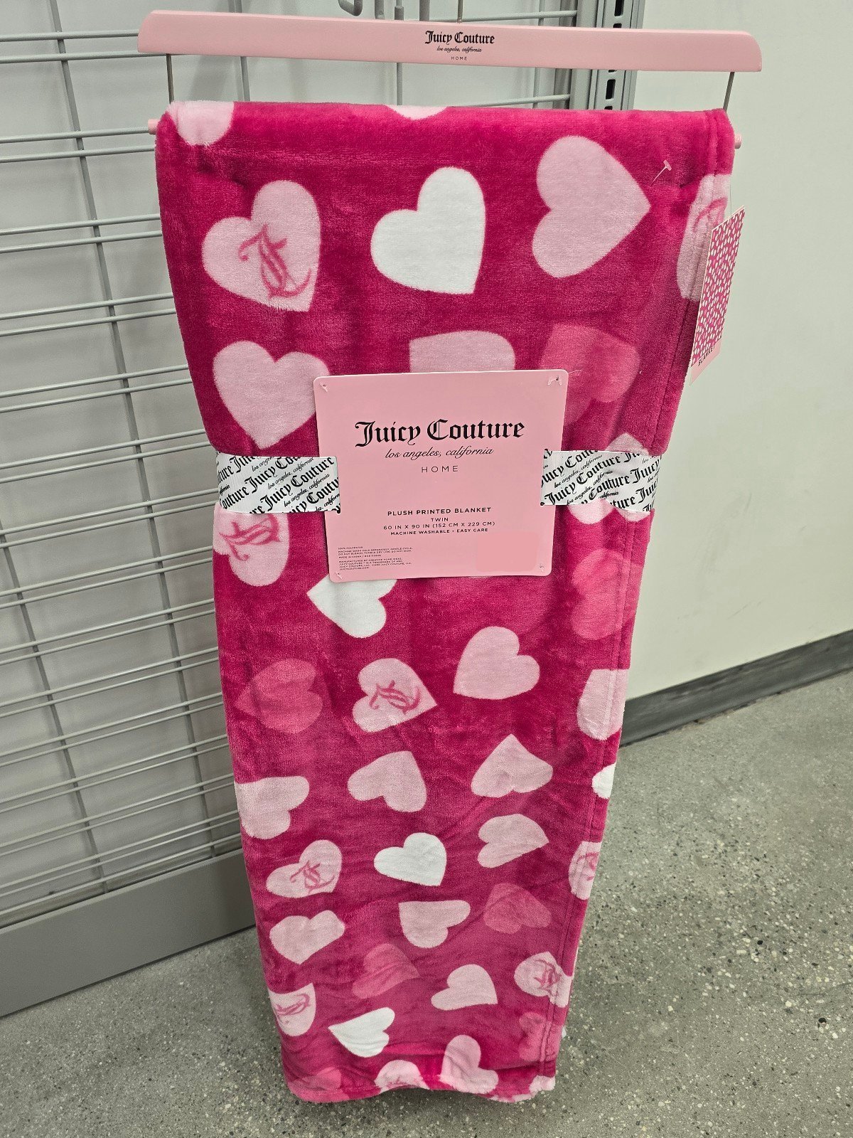 Juicy Couture Plush Throw Blanket Pink Hearts NWT