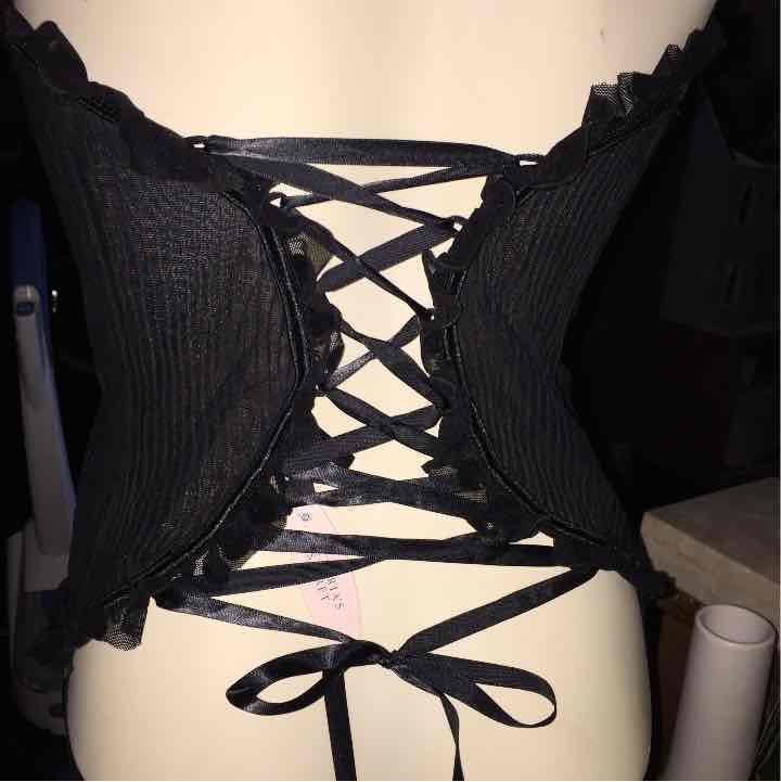Victoria Secret Bustier w/garder belt