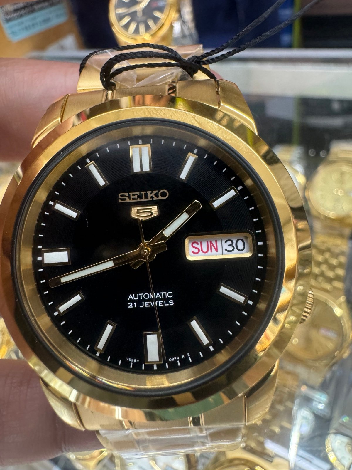 Seiko Automatic Movement Watch Goldtone Color Stainless Steel Brand New Item