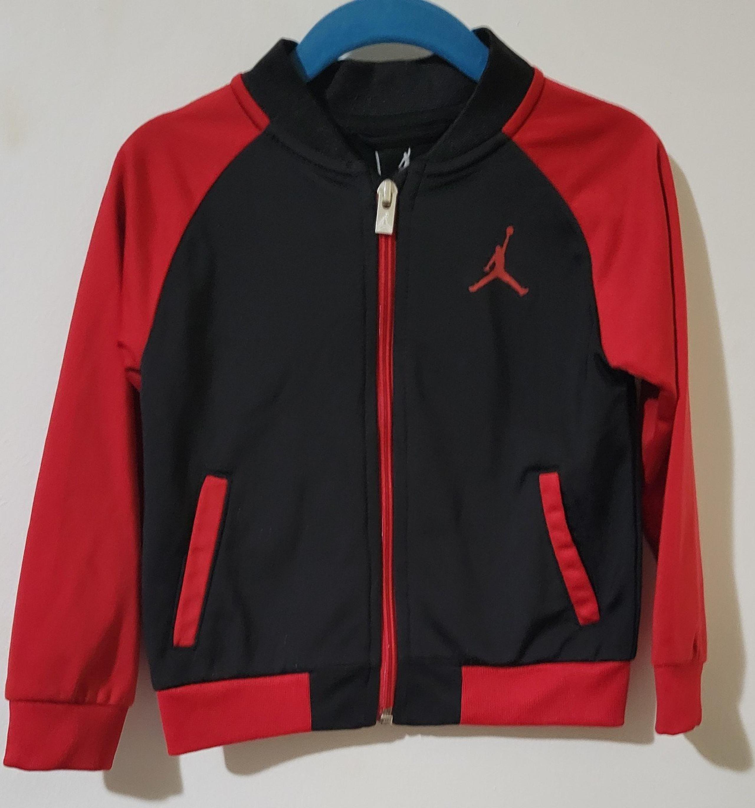 Jordan Boys Full Zip Up Jacket Size 24m