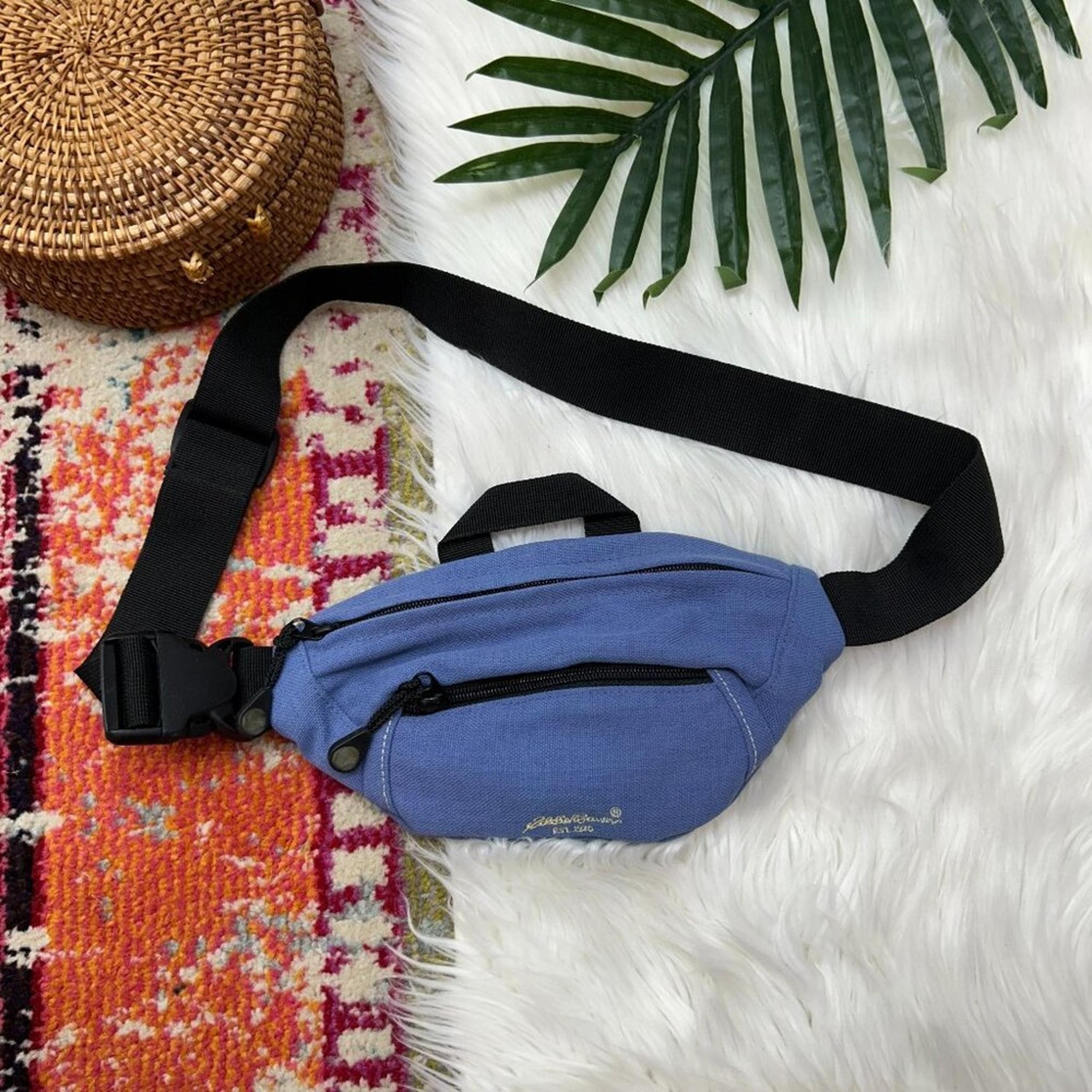 Eddie Bauer Blue Zip Zipper Embroidered Fanny Pack Belt Bag