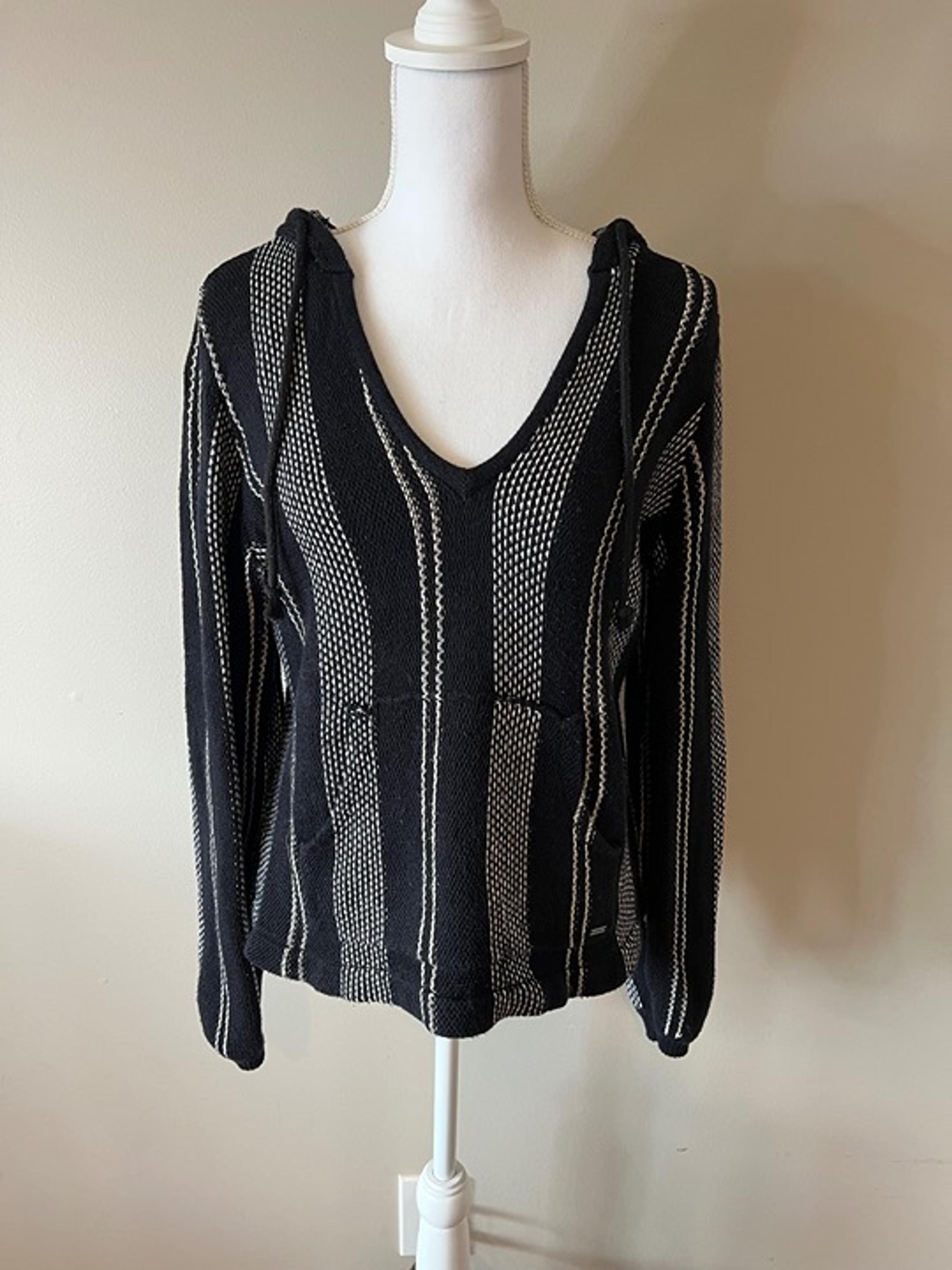 ONEIL hooded sweater