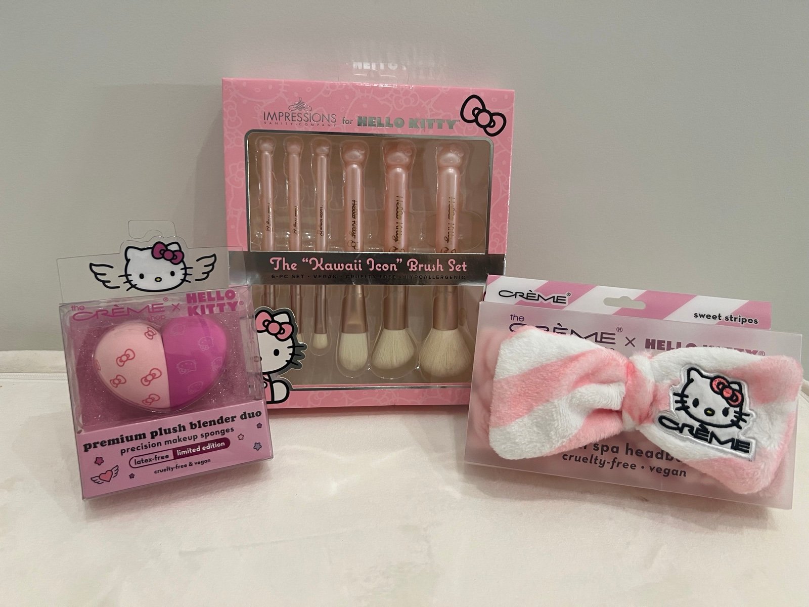 Hello Kitty makeup