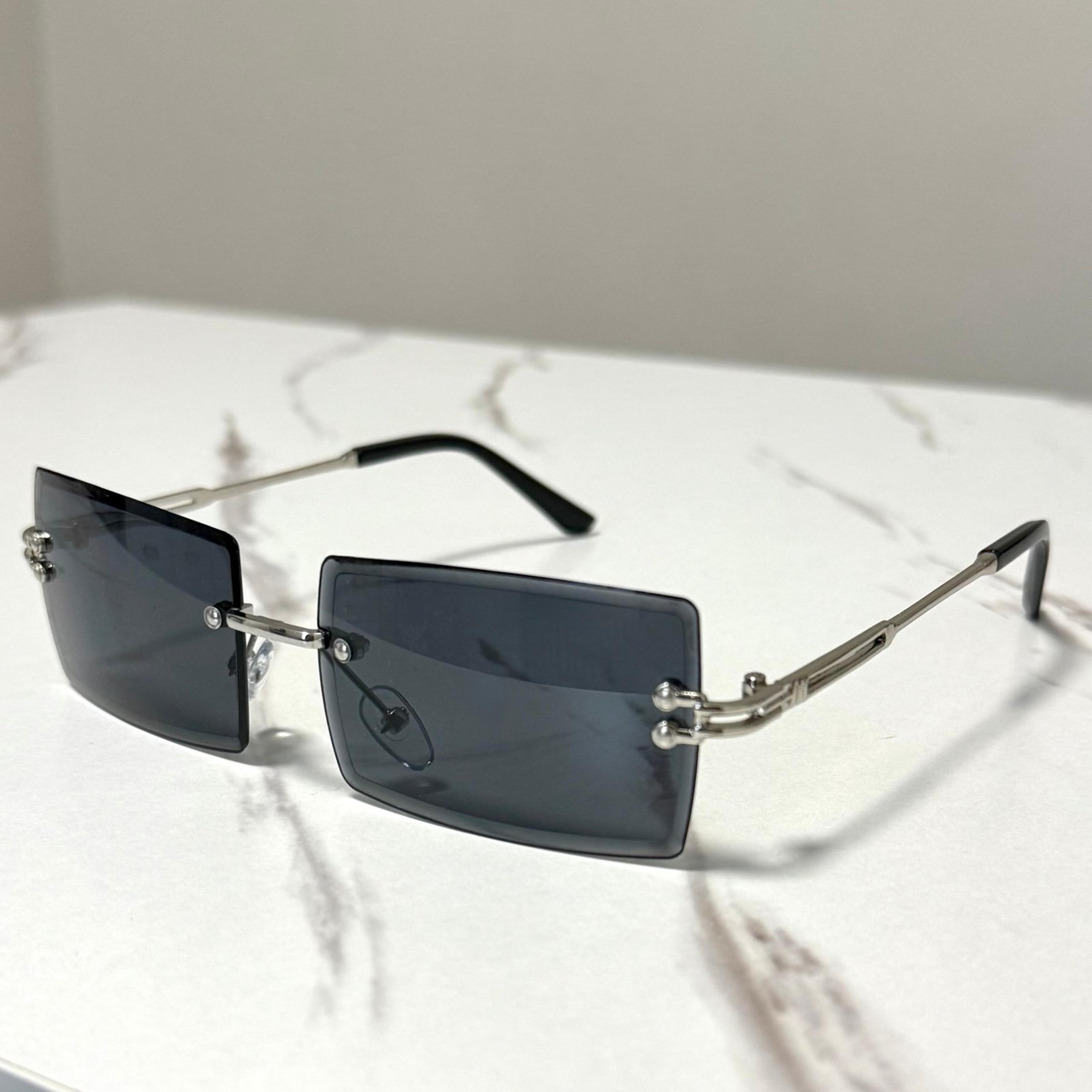 Stylish Rectangular Black lenses Sunglasses Gift