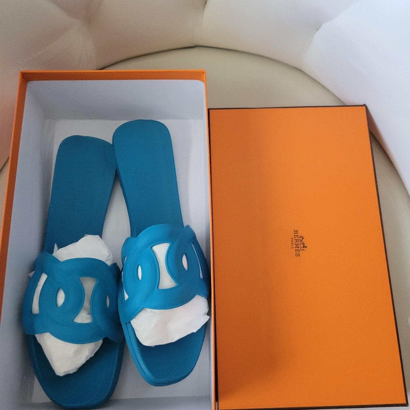 Hermes Aloha Vivid Blue Rubber Sandal 39 Narrow
