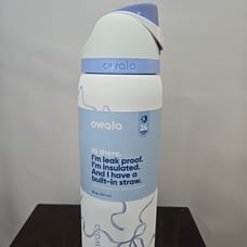 Owala FreeSip Stainless Steel Bottle / 32oz / Color: Tied and True / Bowala