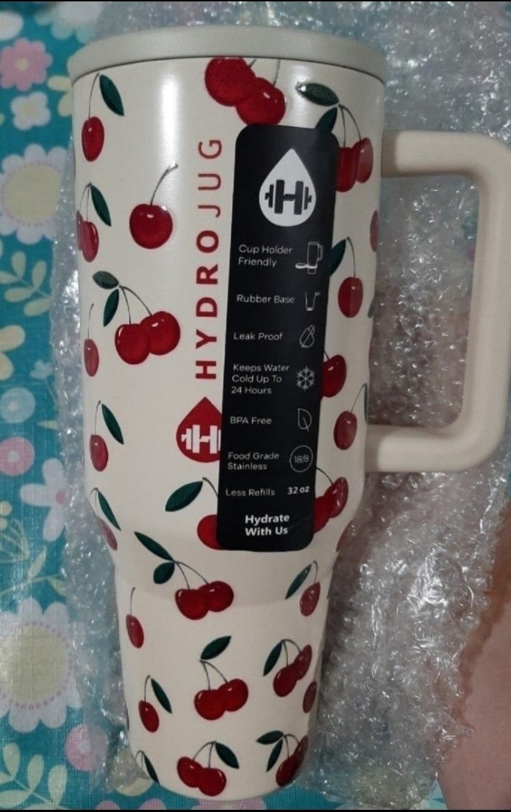 NWT HydroJug Cherries 32 oz Dupe