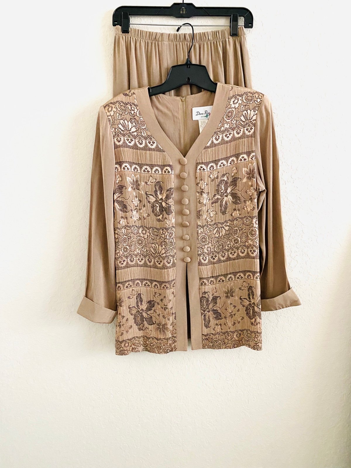 Dana Rose 80s Vintage Tan 2 Piece Embroidered Skirt Set Acetate Size 10P