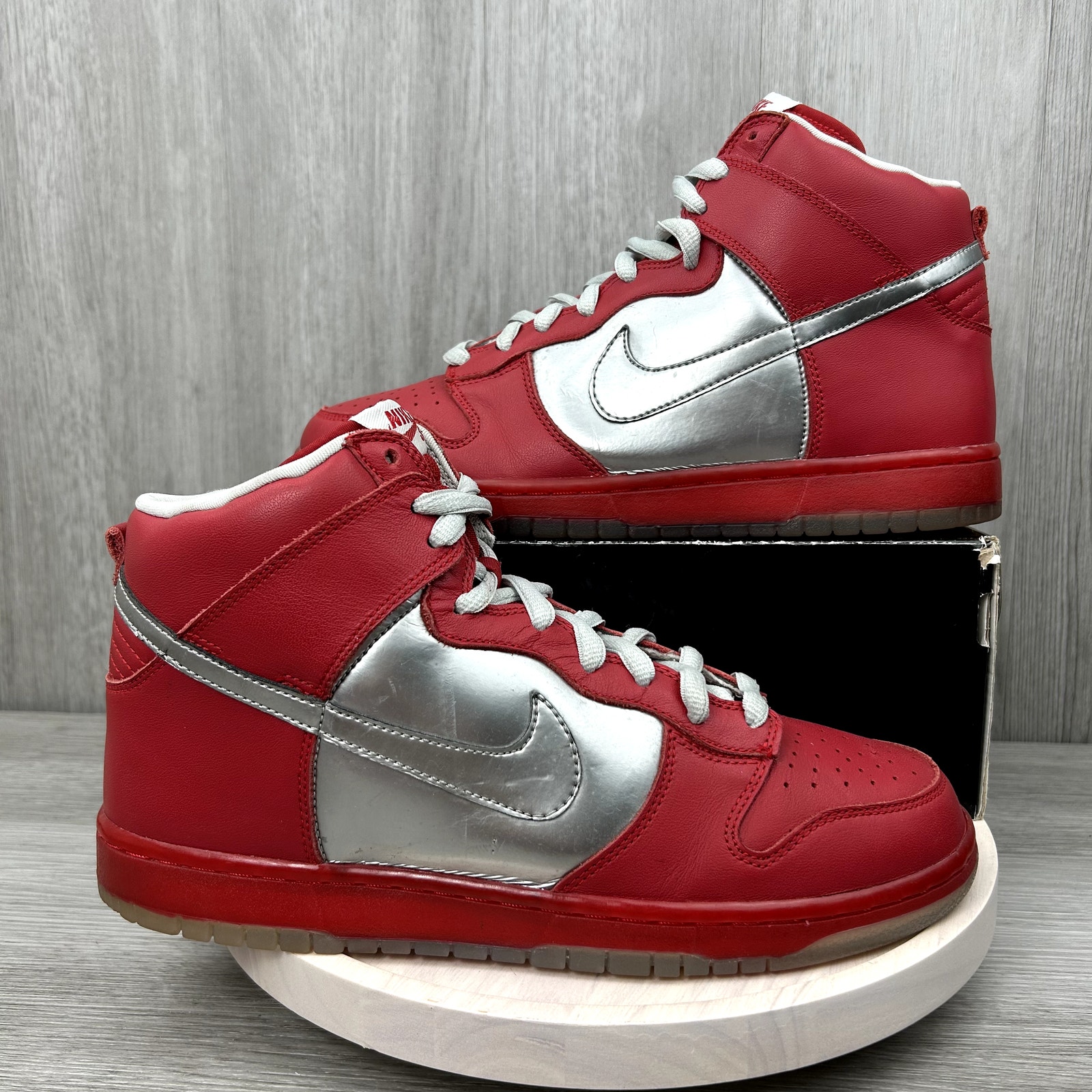 Nike SB Dunk High Mork & Mindy Chrome Varsity Red Mens 10 313171-002 2006 OG