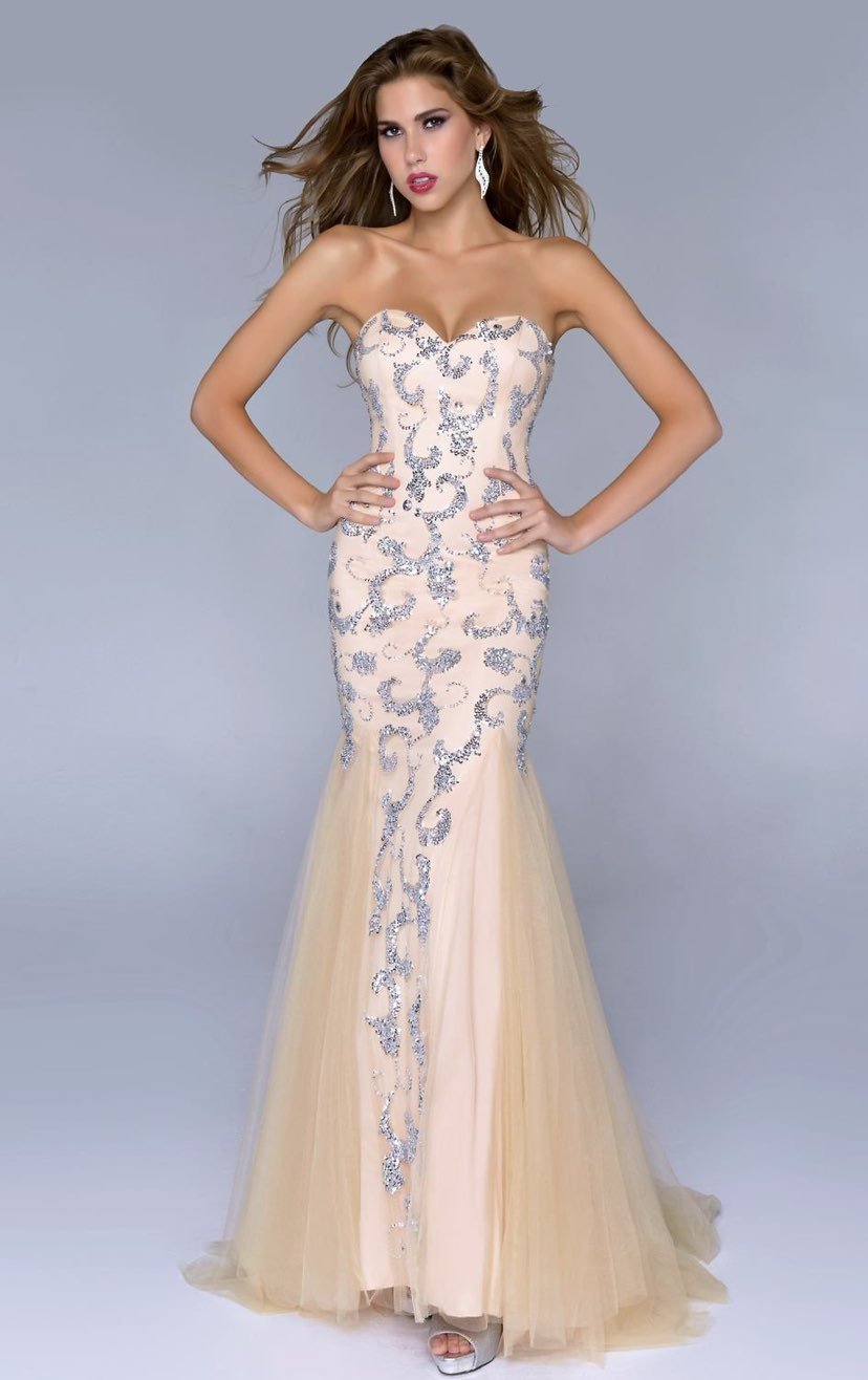 Nina Canacci 7005 prom dress