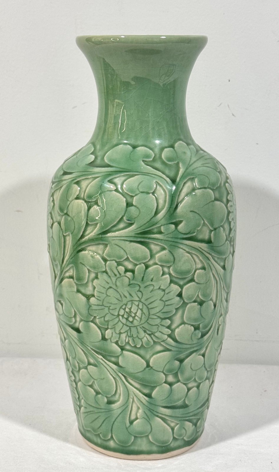 Antique Chinese Longquan Green Vase