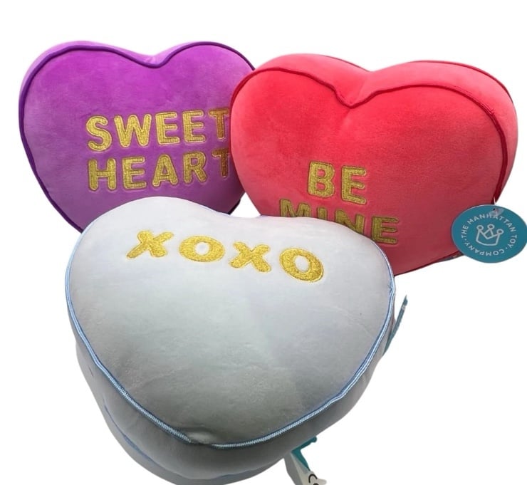 Target Manhattan Toy Company Heart Conversation squish Throw Pillow Set