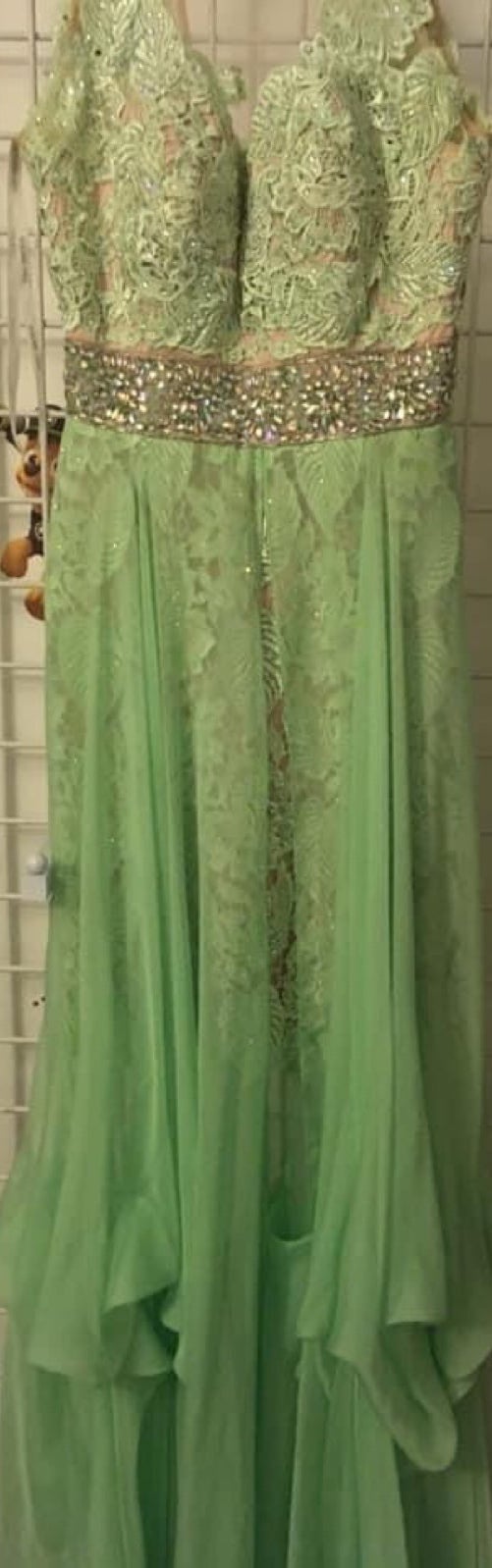Womens size 2 prom gown