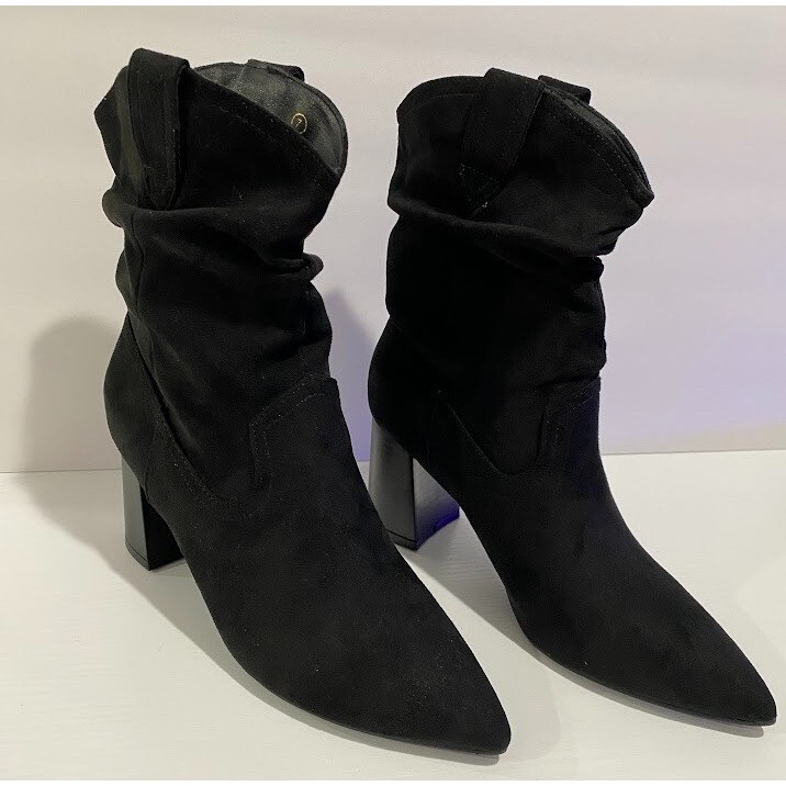Women's Long Prices Retro Western Cowboy Boots with Block Heel & pointed toe 7