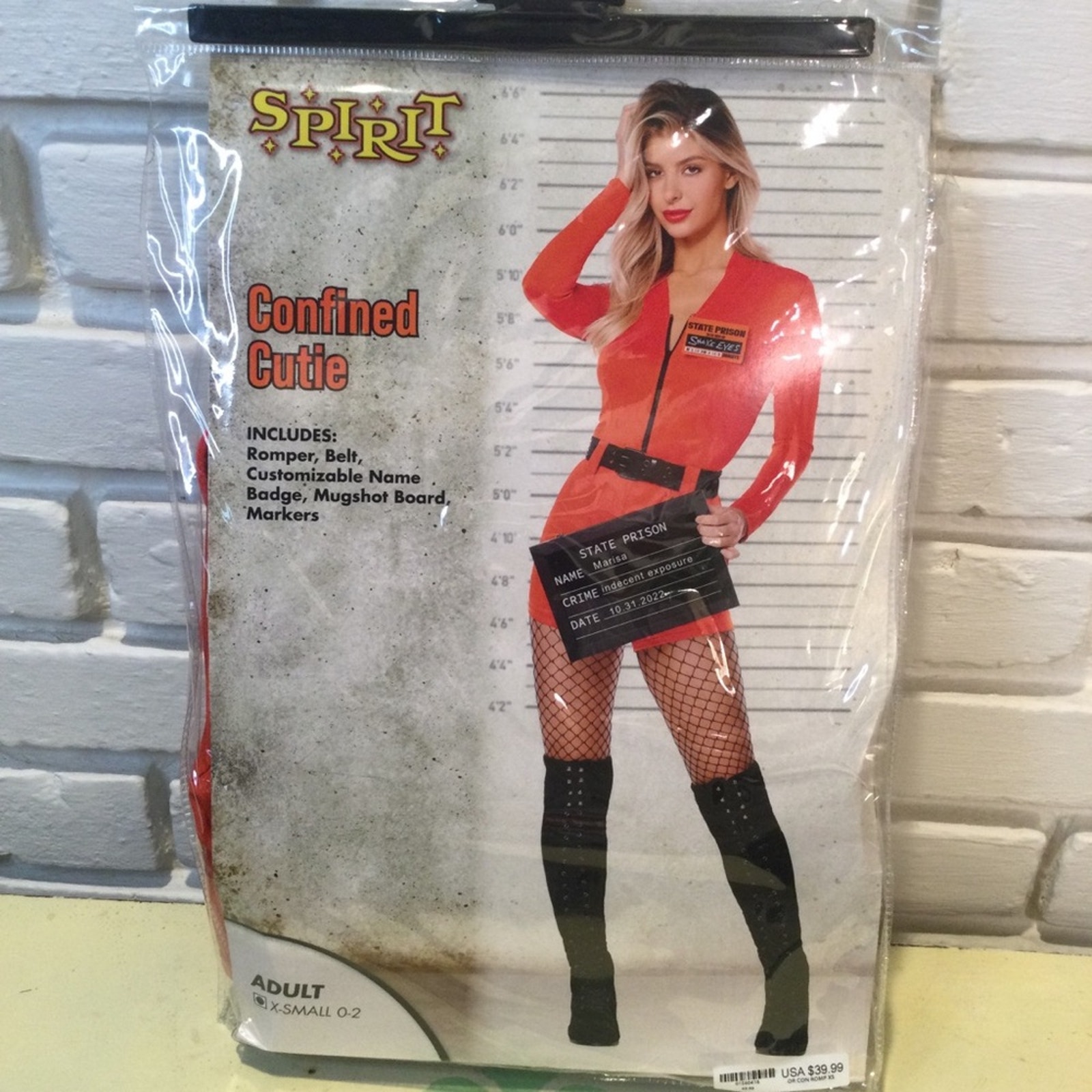 New Spirit Halloween “Confined Cutie” Costume Set X-Small