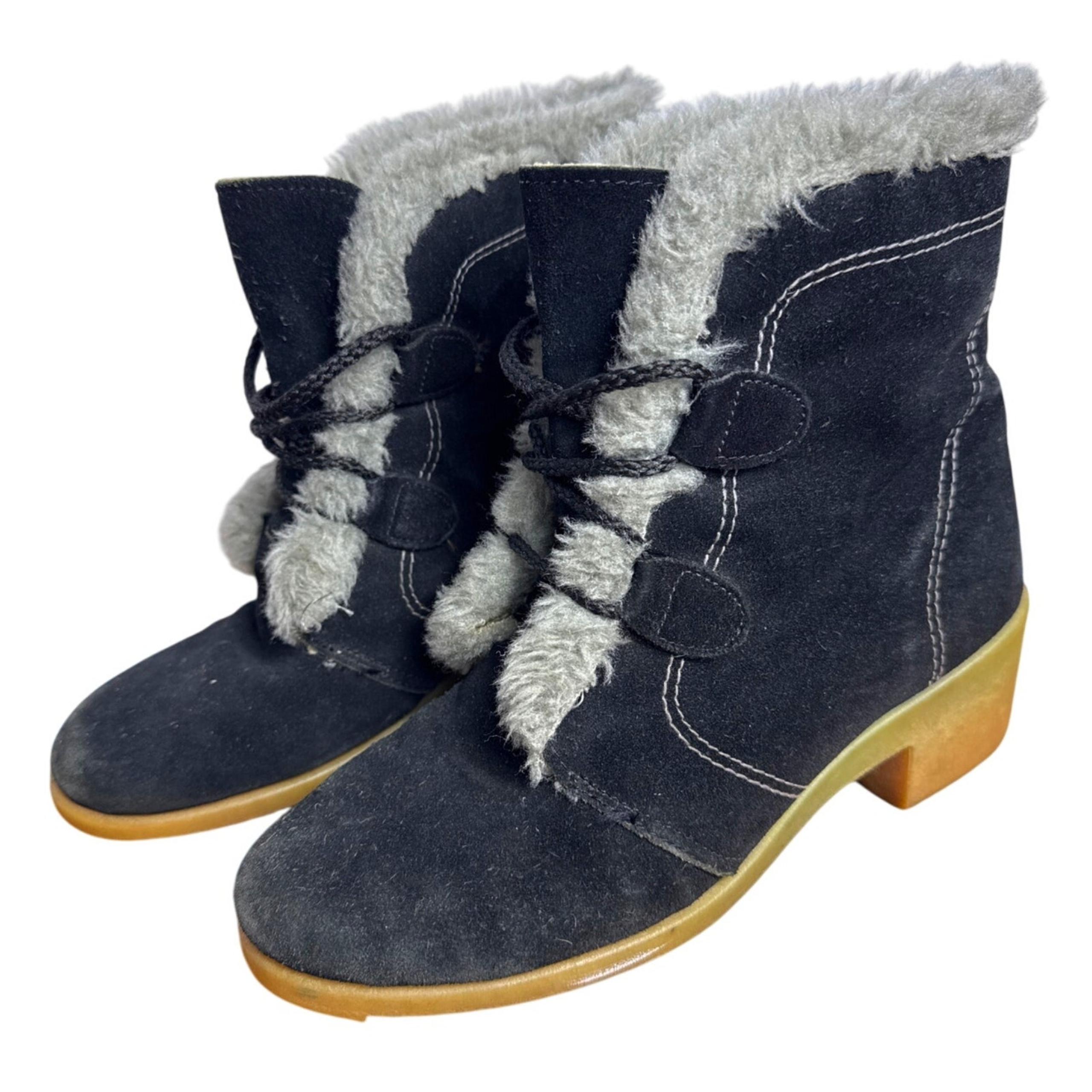 Quoddy Moccasins Black Suede Boots 8 Women's Vintage Shoes Winter Fleece Lined