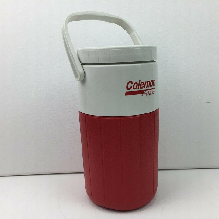 Vintage Coleman Polylite 5590 1/2 Gallon Water Beverage Jug Made in USA