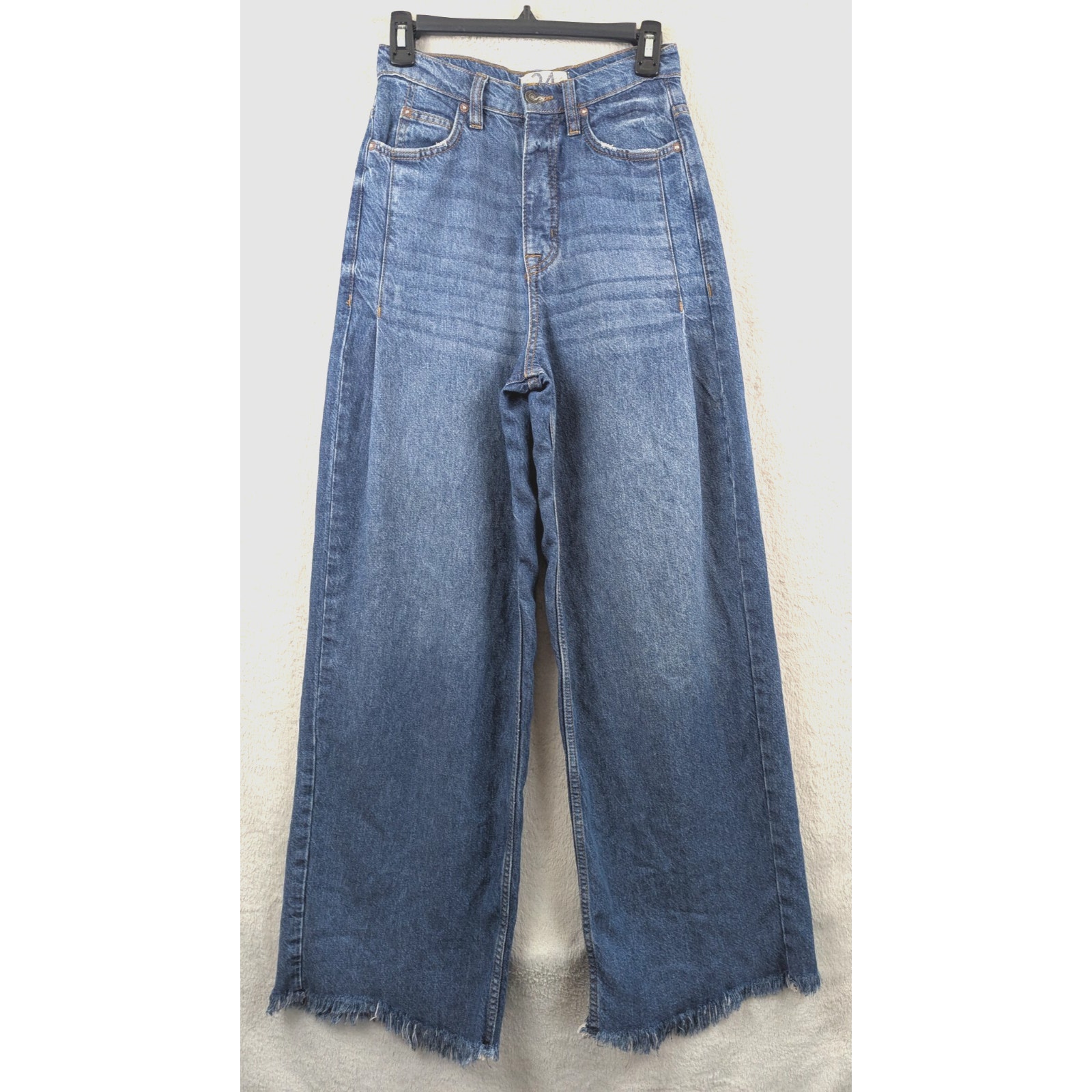 We The Free People sz 24 Old West Slouchy Wide Leg Jean button fly 1406
