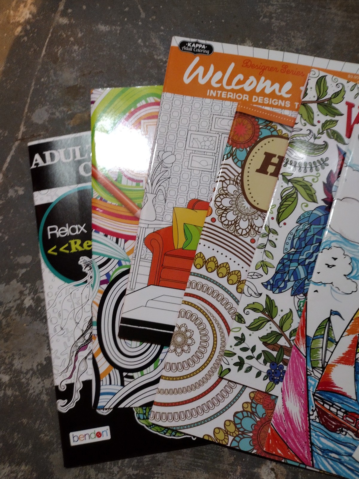 11 PC LOT: Brand New Coloring Books assorted - Excellent Condition