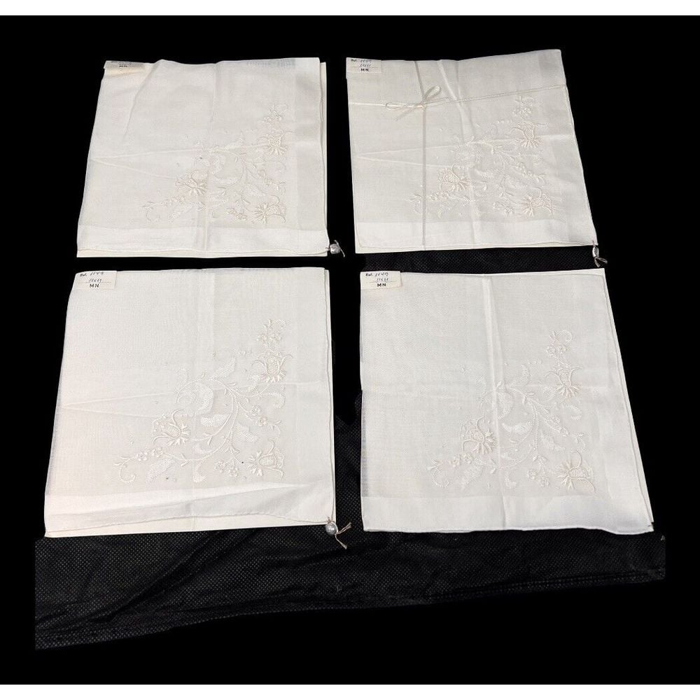 Casa Do Turista Madeira Linen Napkins Sheer White Embroidered Flower 11x11 Set 4